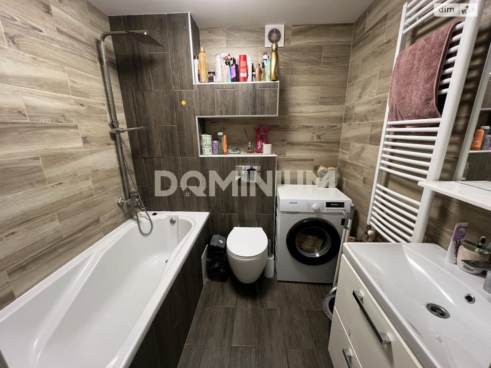 Продажа трехкомнатной квартиры в Хусте, на ул. Братьев Брайщаков 8, фото 1 Продажа трехкомнатной квартиры в Хусте, на ул. Братьев Брайщаков 8, фото 1