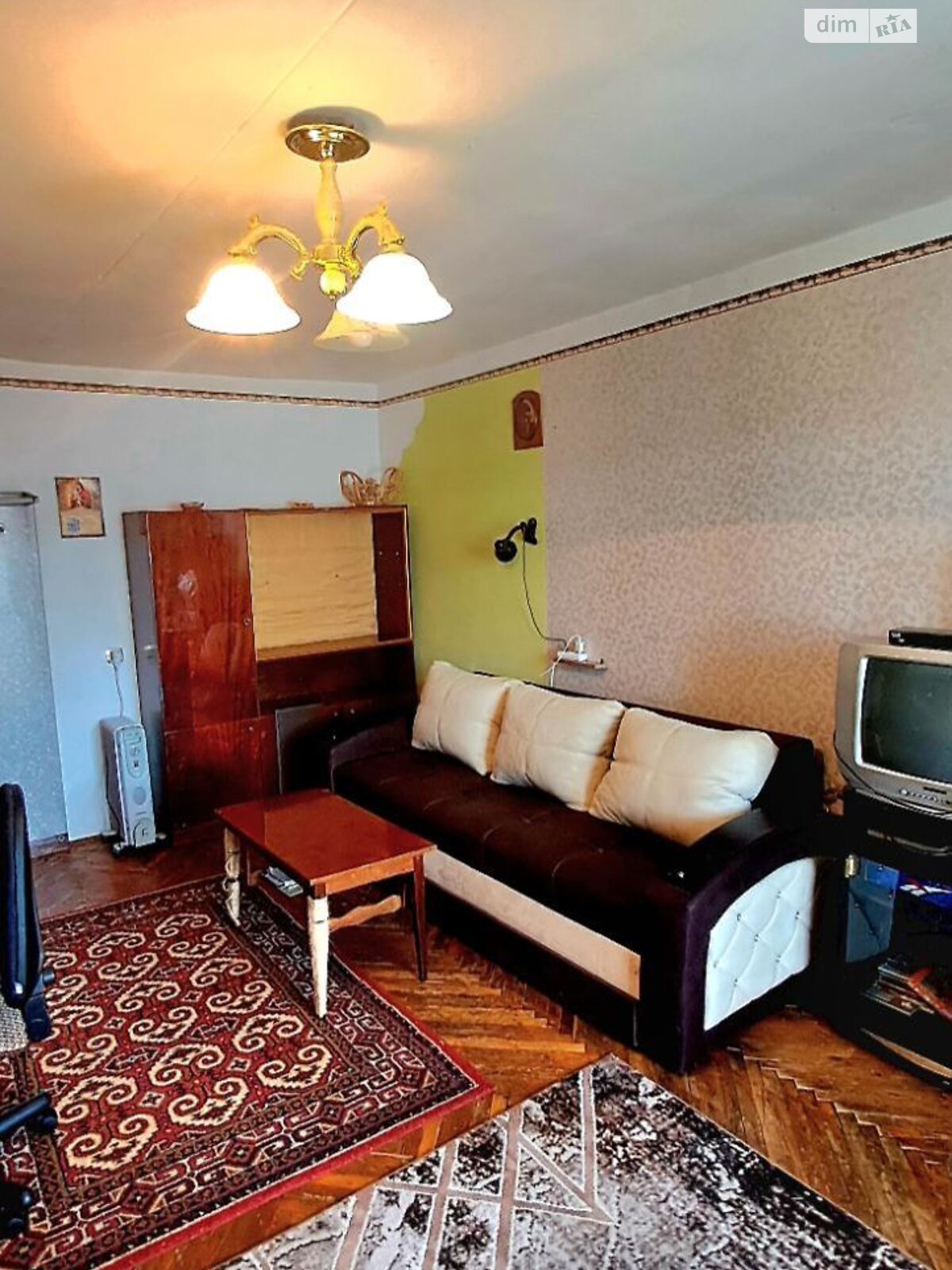 Продаж однокімнатної квартири в Хусті, на вул. Академіка Пирогова 27А, район Хуст фото 1