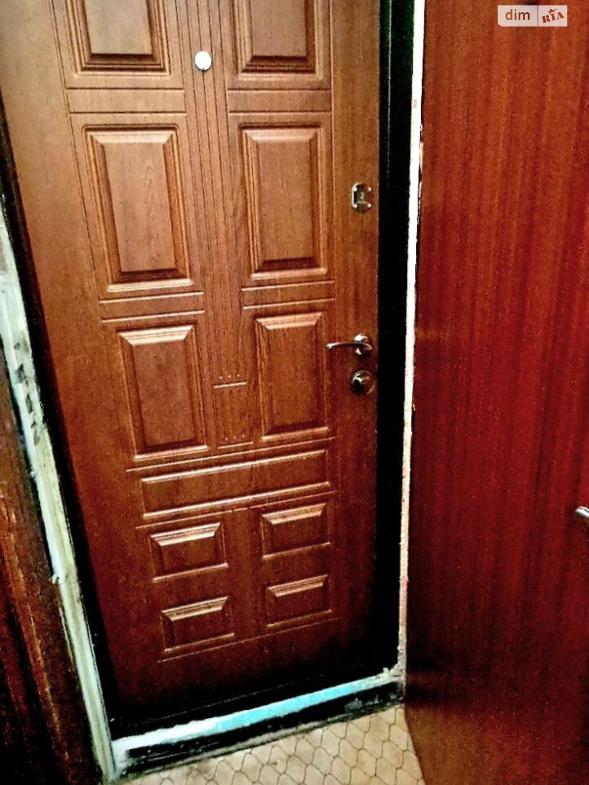 Продаж однокімнатної квартири в Хусті, на вул. Академіка Пирогова 27А, район Хуст фото 1