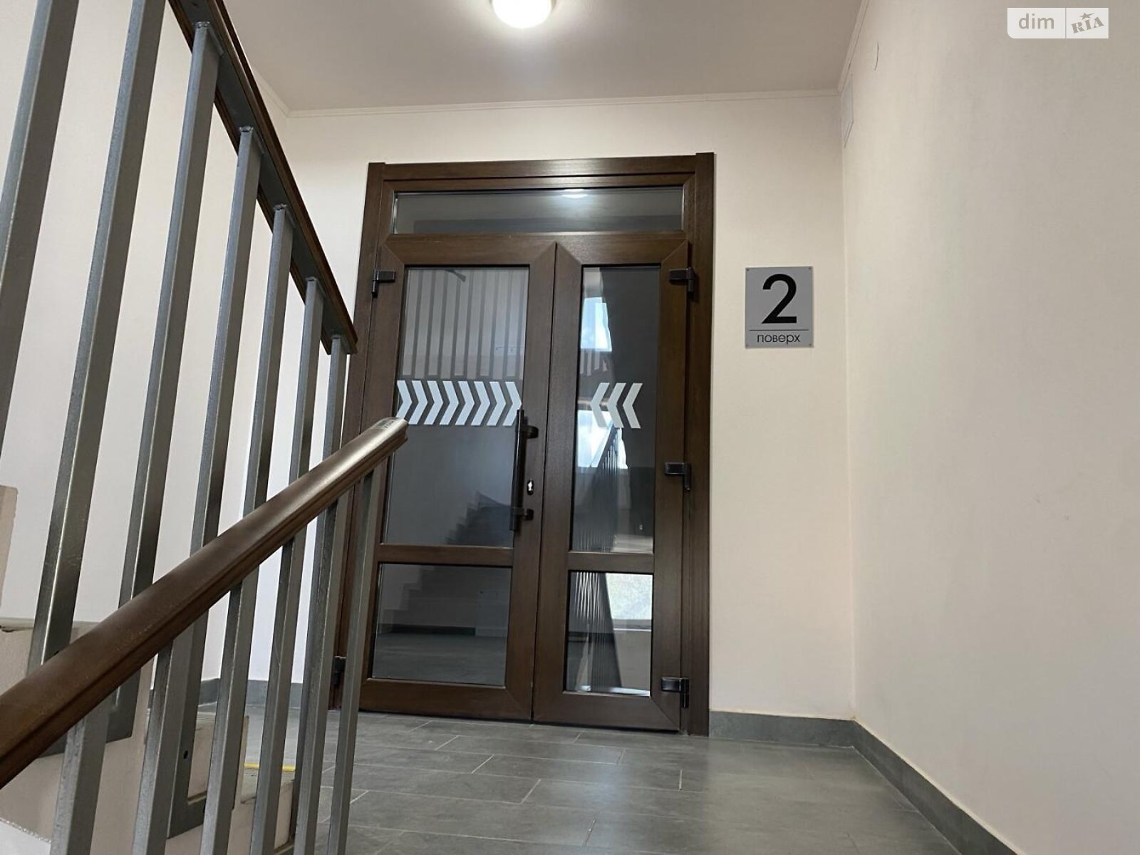 Продаж трикімнатної квартири в Хусті, на вул. Степана Бандери (Шкільна) 6, фото 1 Продаж трикімнатної квартири в Хусті, на вул. Степана Бандери (Шкільна) 6, фото 1