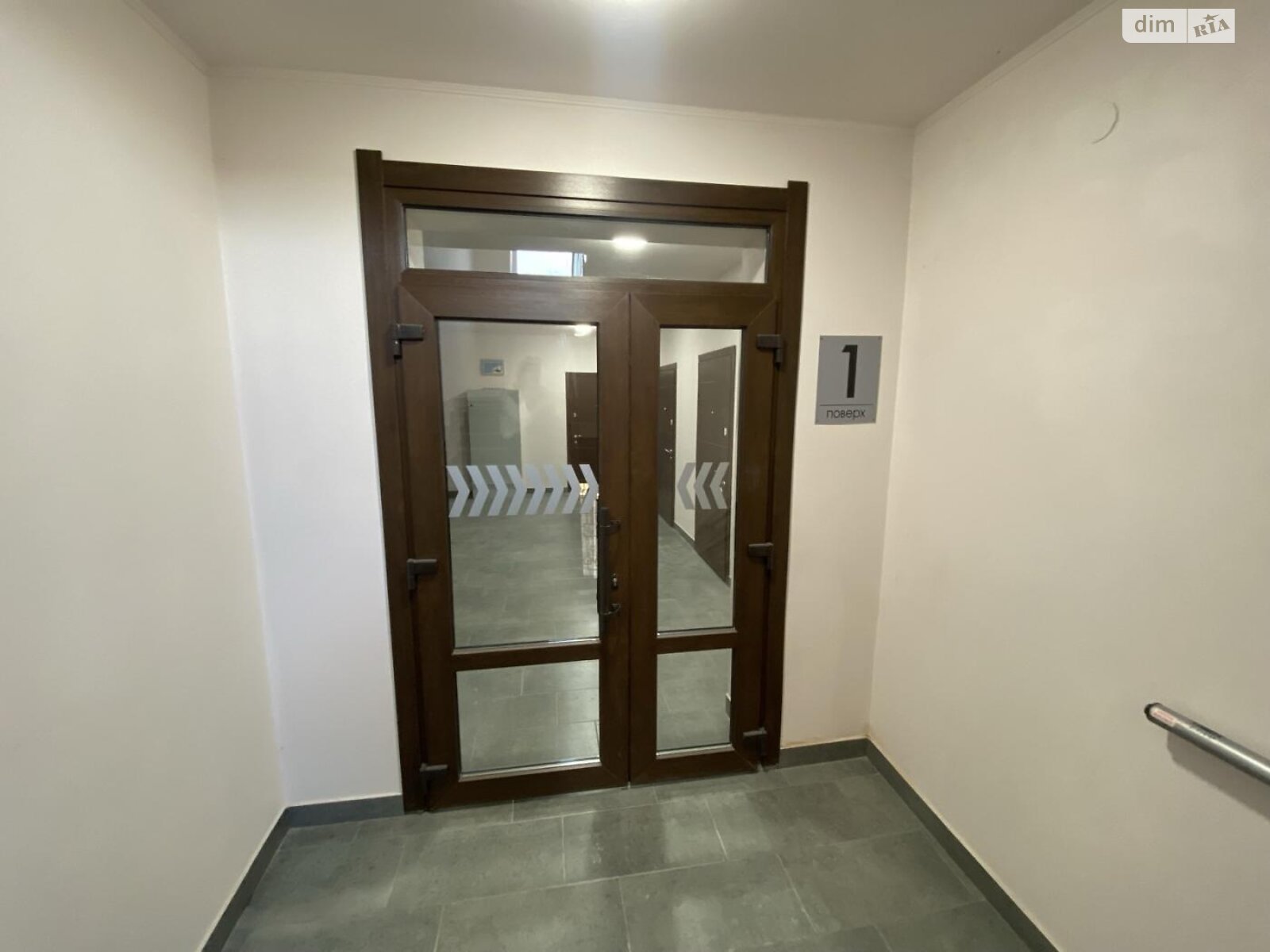 Продаж двокімнатної квартири в Хусті, на вул. Степана Бандери (Шкільна) 6, фото 1 Продаж двокімнатної квартири в Хусті, на вул. Степана Бандери (Шкільна) 6, фото 1