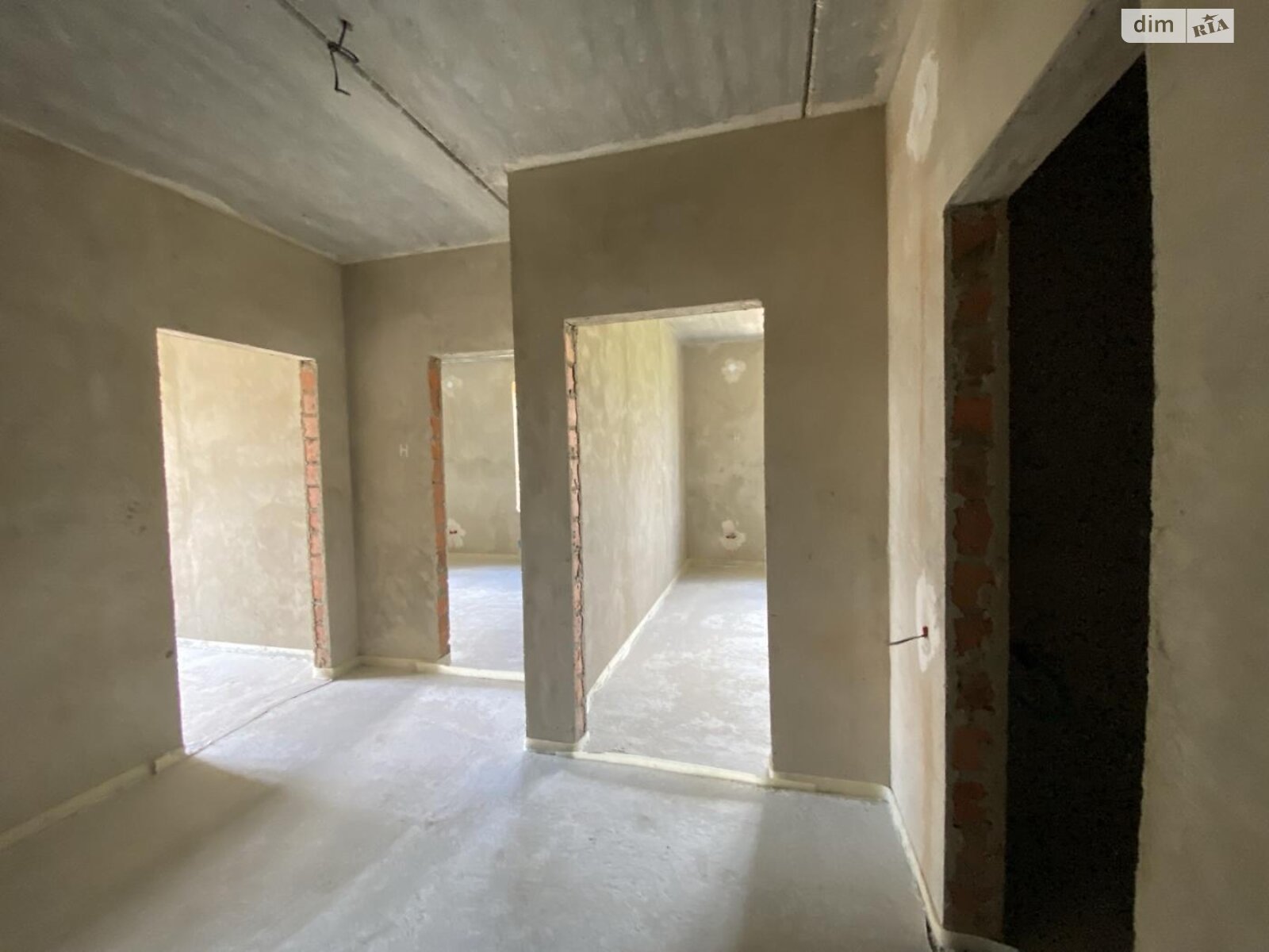 Продаж трикімнатної квартири в Хусті, на вул. Степана Бандери (Шкільна) 6, фото 1 Продаж трикімнатної квартири в Хусті, на вул. Степана Бандери (Шкільна) 6, фото 1