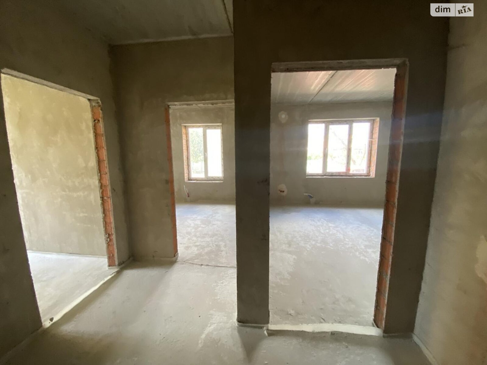 Продаж трикімнатної квартири в Хусті, на вул. Степана Бандери (Шкільна) 6, фото 1 Продаж трикімнатної квартири в Хусті, на вул. Степана Бандери (Шкільна) 6, фото 1