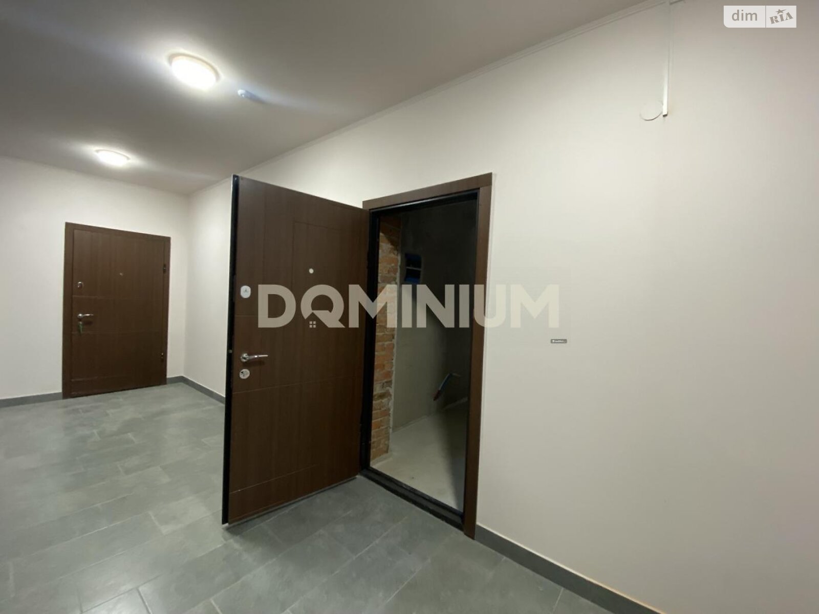 Продаж трикімнатної квартири в Хусті, на вул. Степана Бандери (Шкільна) 6, фото 1 Продаж трикімнатної квартири в Хусті, на вул. Степана Бандери (Шкільна) 6, фото 1
