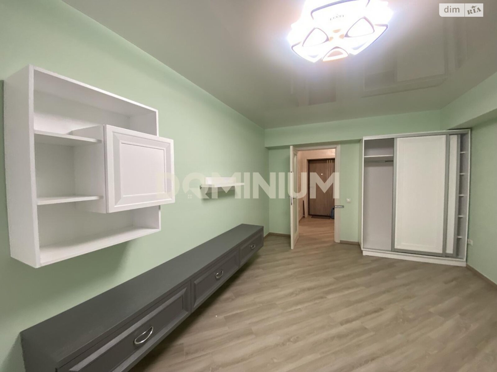 Продажа трехкомнатной квартиры в Хусте, на ул. Воеводы Петенька 1А, фото 1 Продажа трехкомнатной квартиры в Хусте, на ул. Воеводы Петенька 1А, фото 1