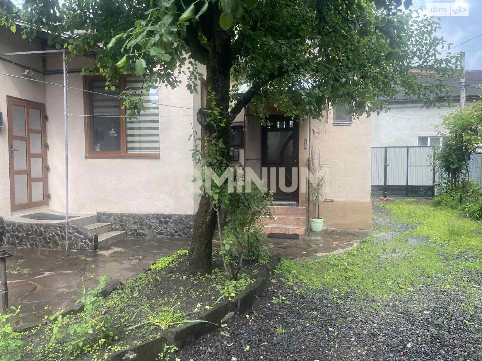 Продаж трикімнатної квартири в Хусті, на вул. Жан Роша 12, фото 1 Продаж трикімнатної квартири в Хусті, на вул. Жан Роша 12, фото 1