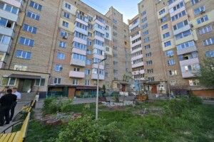 Продаж трикімнатної квартири в Ірпені, на вул. Авіаконструктора Антонова 8А, фото 2
