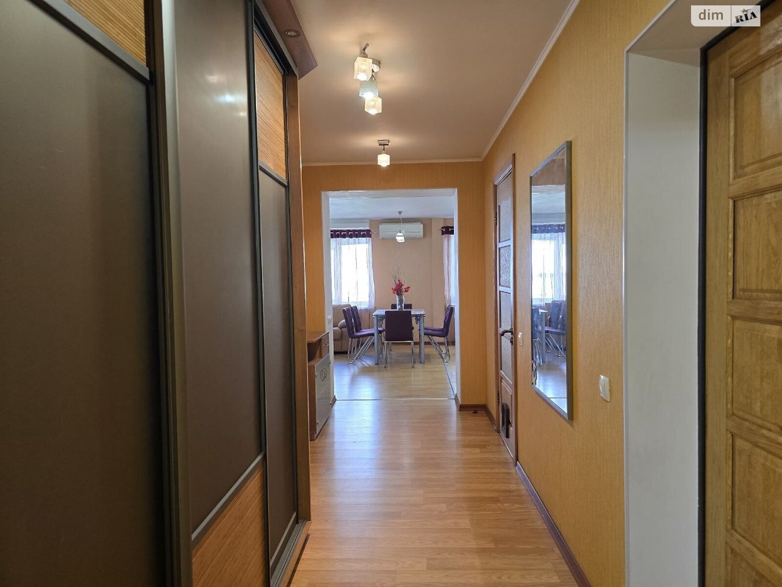 Продаж трикімнатної квартири в Ірпені, на вул. Авіаконструктора Антонова 8А, фото 1 Продаж трикімнатної квартири в Ірпені, на вул. Авіаконструктора Антонова 8А, фото 1