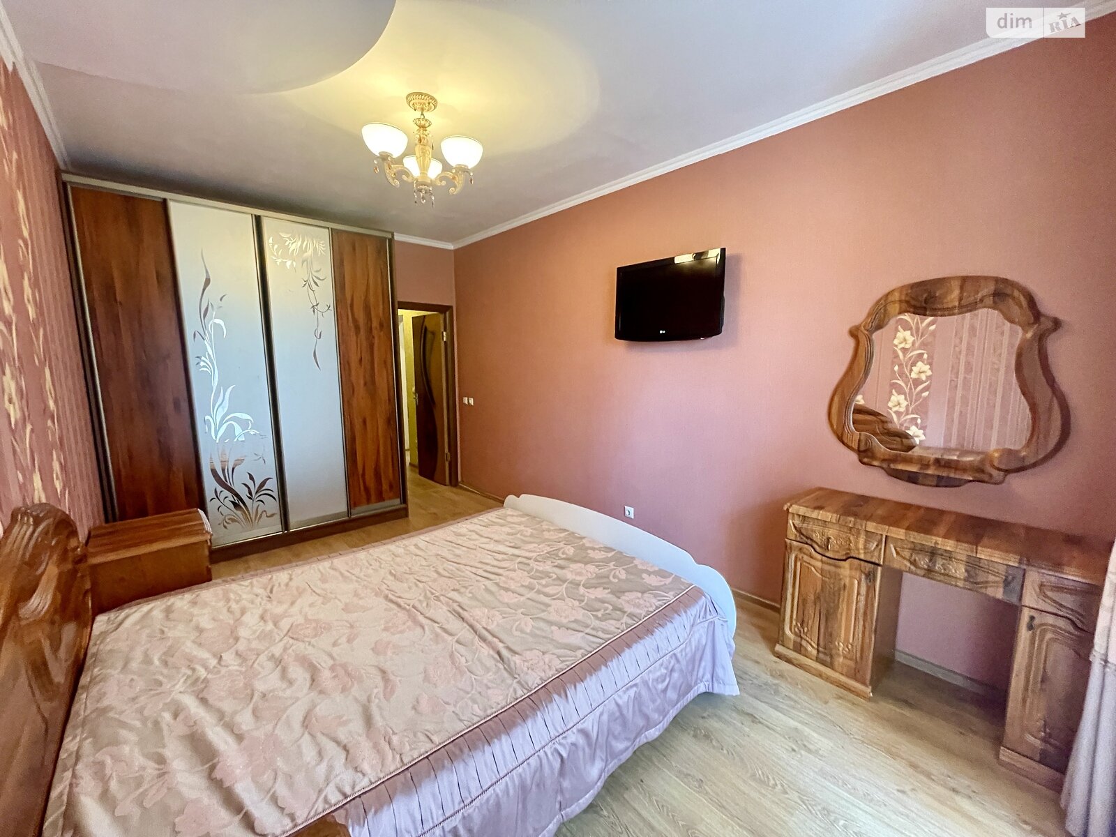 Продаж двокімнатної квартири в Ірпені, на шосе Гостомельське 18, фото 1 Продаж двокімнатної квартири в Ірпені, на шосе Гостомельське 18, фото 1