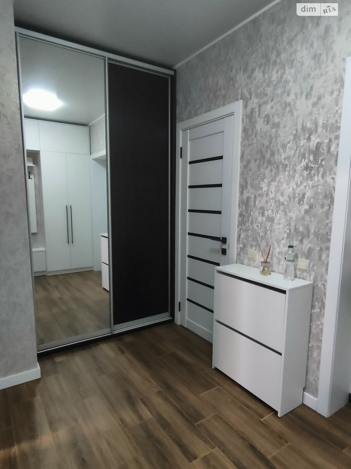 Продаж двокімнатної квартири в Ірпені, на вул. Григорія Сковороди, фото 1 Продаж двокімнатної квартири в Ірпені, на вул. Григорія Сковороди, фото 1