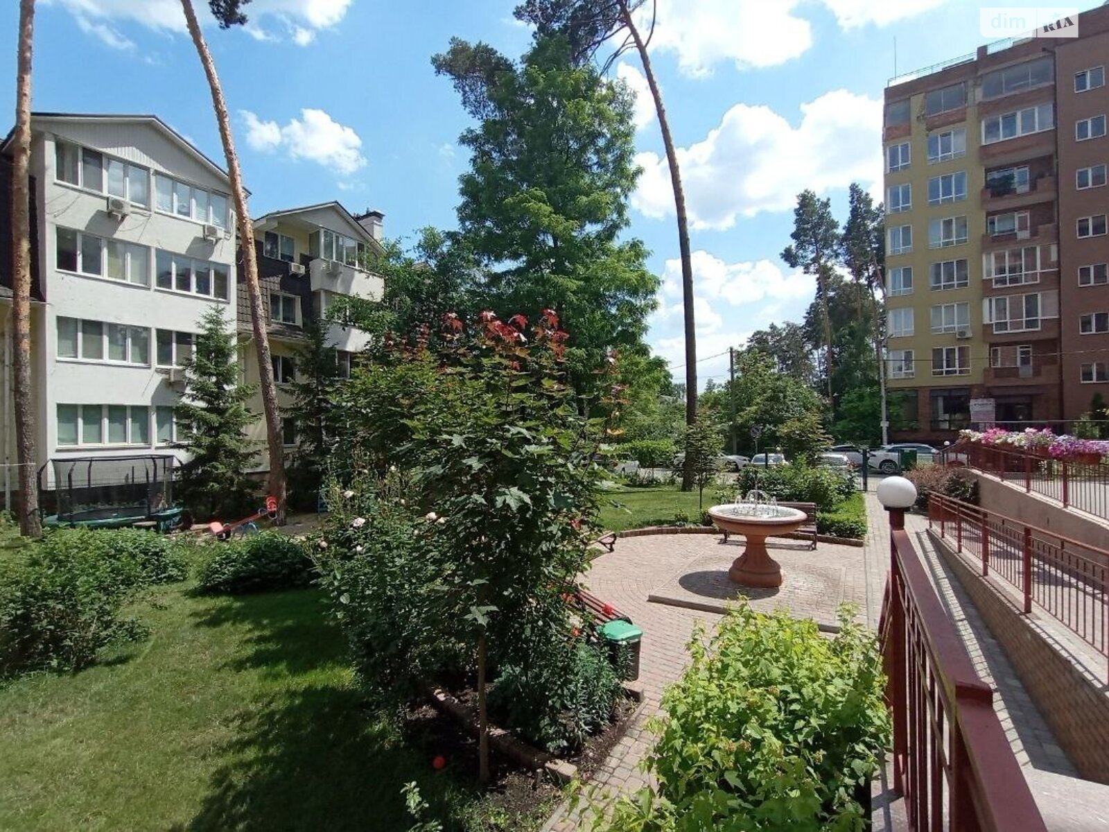 Продажа трехкомнатной квартиры в Ирпене, на ул. Василия Стуса, район Ирпень фото 1 Продажа трехкомнатной квартиры в Ирпене, на ул. Василия Стуса, район Ирпень фото 1