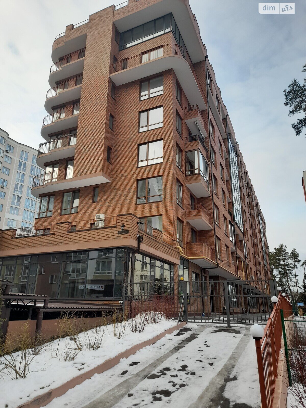 Продажа трехкомнатной квартиры в Ирпене, на ул. Василия Стуса, район Ирпень фото 1 Продажа трехкомнатной квартиры в Ирпене, на ул. Василия Стуса, район Ирпень фото 1