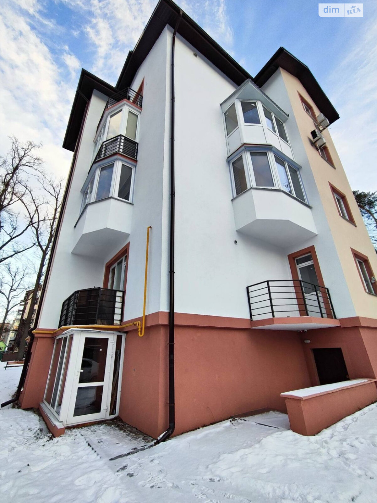 Продажа двухкомнатной квартиры в Ирпене, на ул. Академика Ромоданова, район Ирпень фото 1 Продажа двухкомнатной квартиры в Ирпене, на ул. Академика Ромоданова, район Ирпень фото 1