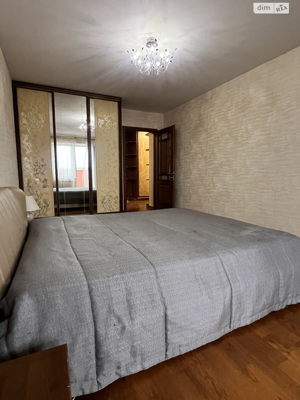 Продаж двокімнатної квартири в Ірпені, на вул. Авіаконструктора Антонова 8А, район Ірпінь фото 1 Продаж двокімнатної квартири в Ірпені, на вул. Авіаконструктора Антонова 8А, район Ірпінь фото 1