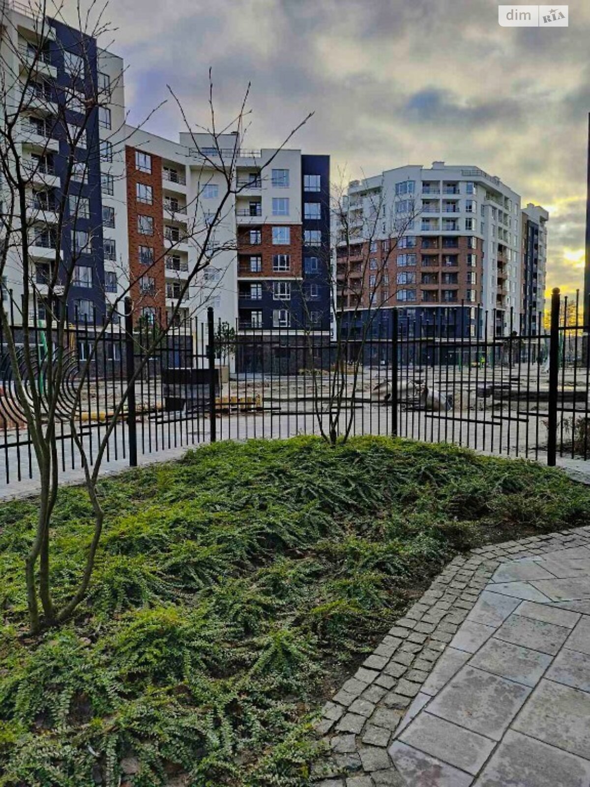Продажа трехкомнатной квартиры в Ирпене, на ул. Достоевского 9, район Ирпень фото 1