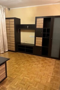 Продаж однокімнатної квартири в Ірпені, на вул. ІІІ Інтернаціоналу 1/3, район Ірпінь фото 2