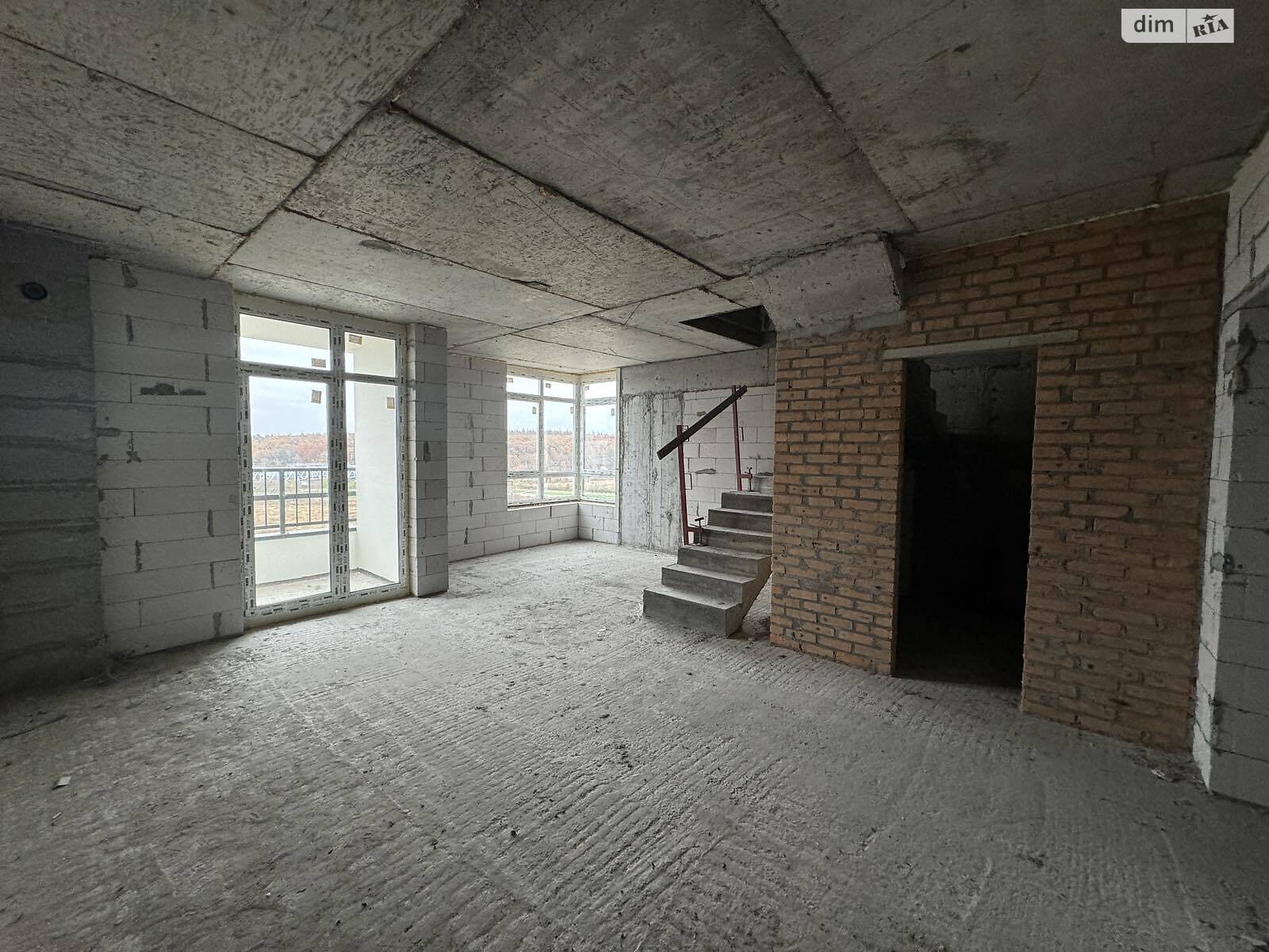 Продаж трикімнатної квартири в Ірпені, на вул. Кобилянської Ольги 1В/26, район Ірпінь фото 1