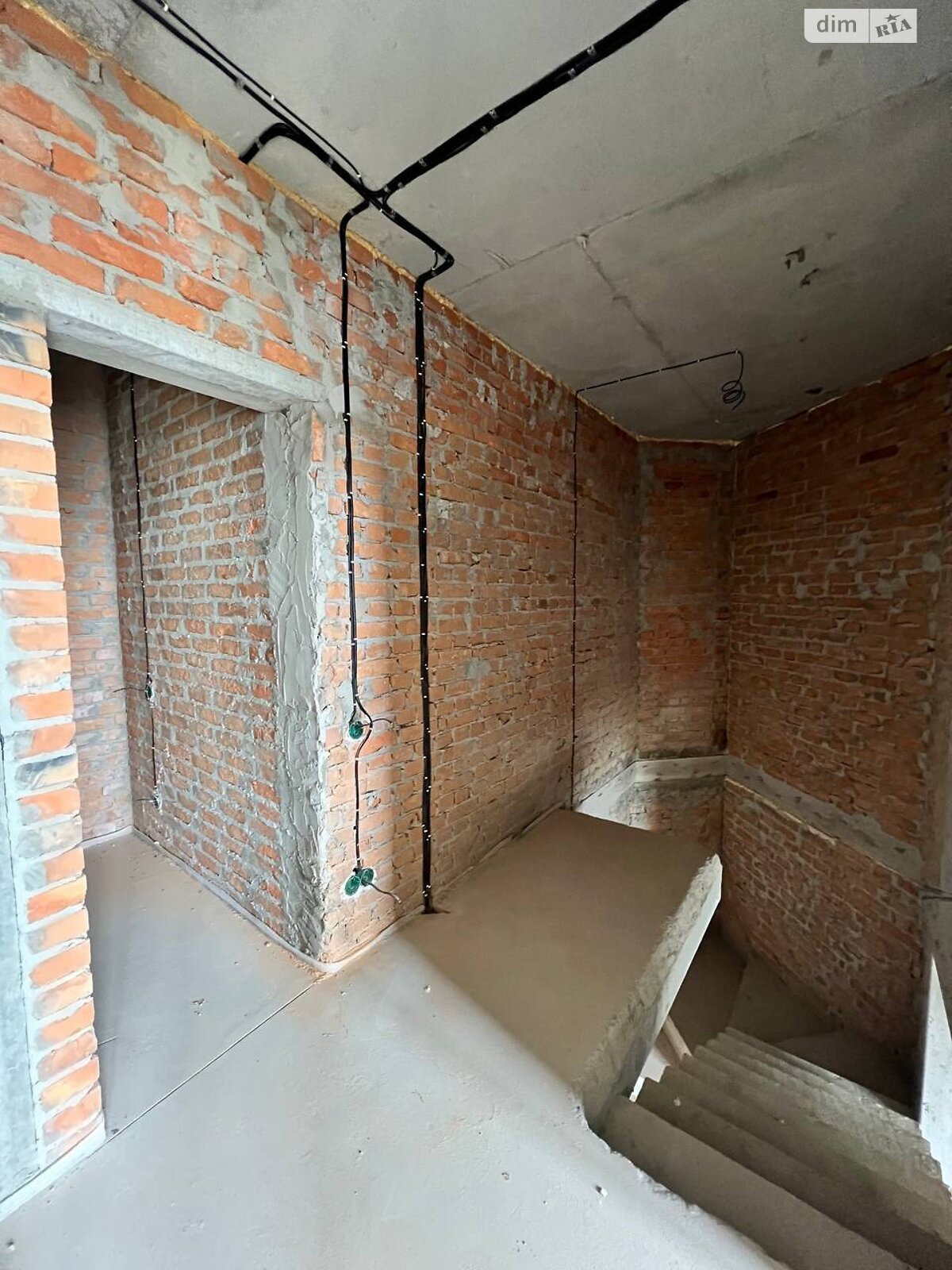 Продажа трехкомнатной квартиры в Ирпене, на ул. Кобылянской Ольги 1В/8, кв. 64, район Ирпень фото 1 Продажа трехкомнатной квартиры в Ирпене, на ул. Кобылянской Ольги 1В/8, кв. 64, район Ирпень фото 1