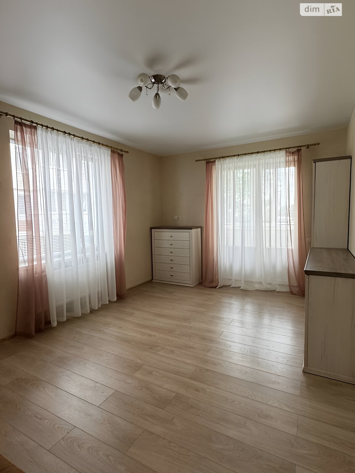 Продажа двухкомнатной квартиры в Ирпене, на ул. Лесная 42-44, район Ирпень фото 1 Продажа двухкомнатной квартиры в Ирпене, на ул. Лесная 42-44, район Ирпень фото 1