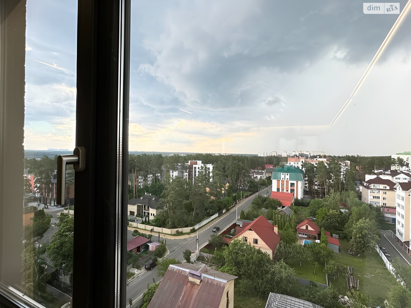 Продаж однокімнатної квартири в Ірпені, на вул. Літературна 1В, район Ірпінь фото 1 Продаж однокімнатної квартири в Ірпені, на вул. Літературна 1В, район Ірпінь фото 1
