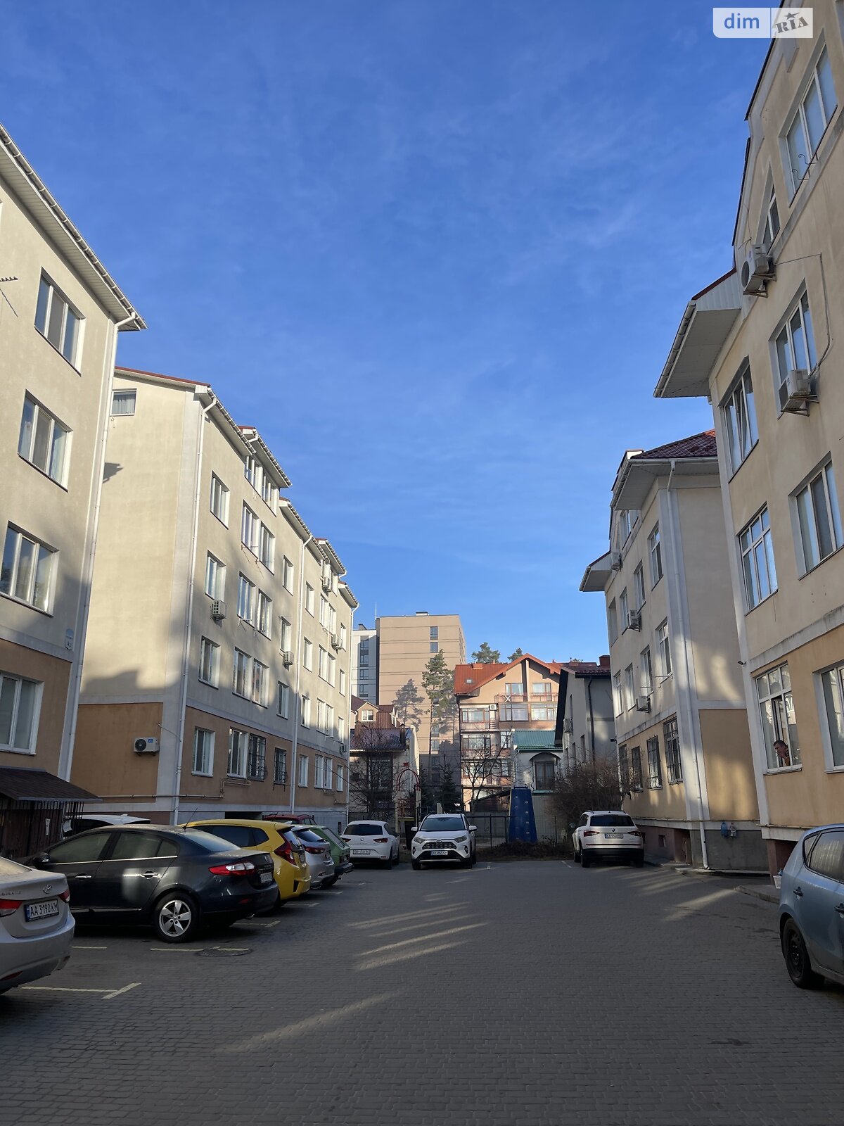 Продаж двокімнатної квартири в Ірпені, на вул. Літературна 4Г, район Ірпінь фото 1 Продаж двокімнатної квартири в Ірпені, на вул. Літературна 4Г, район Ірпінь фото 1