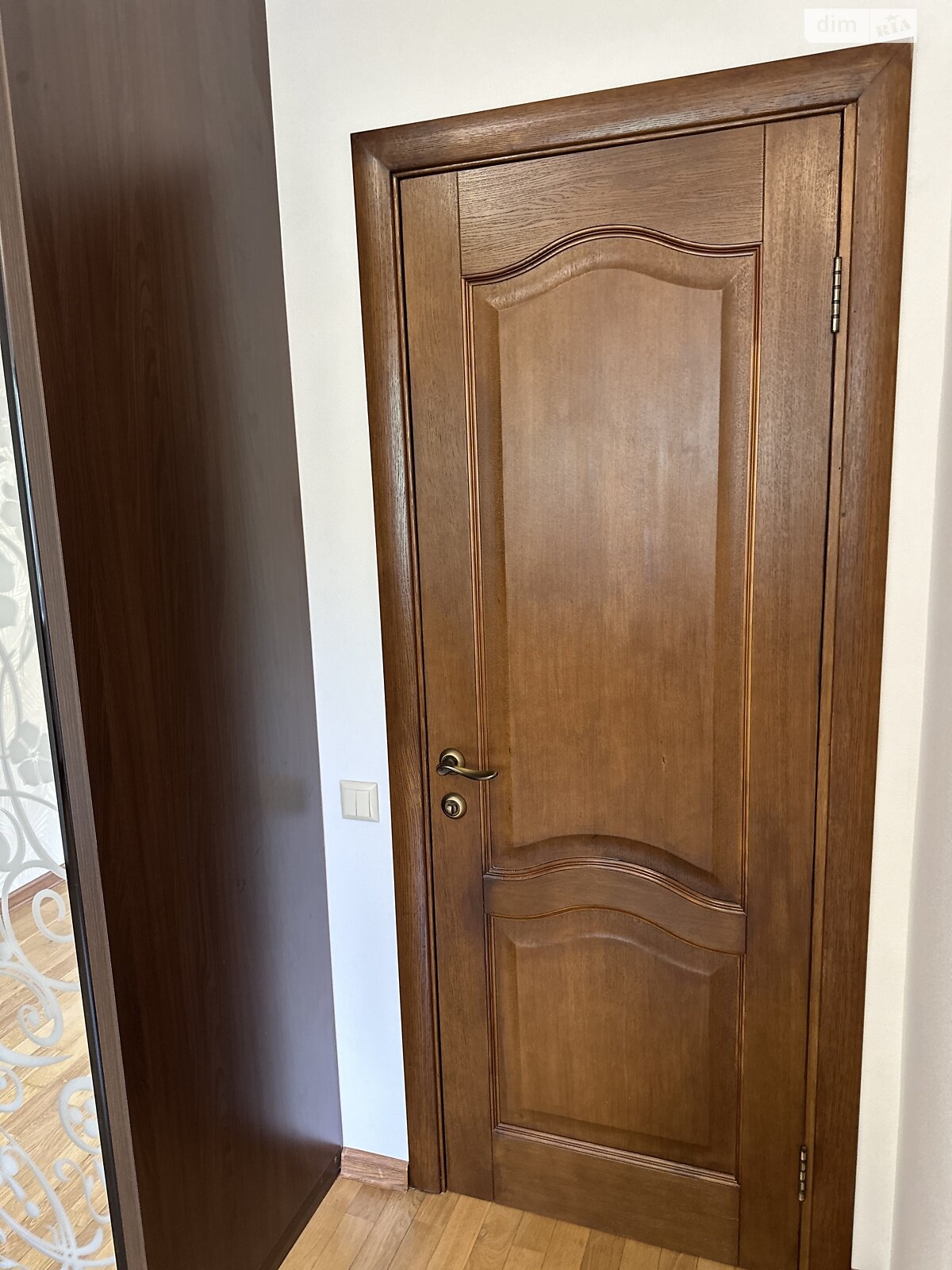 Продаж двокімнатної квартири в Ірпені, на вул. Літературна, район Ірпінь фото 1 Продаж двокімнатної квартири в Ірпені, на вул. Літературна, район Ірпінь фото 1
