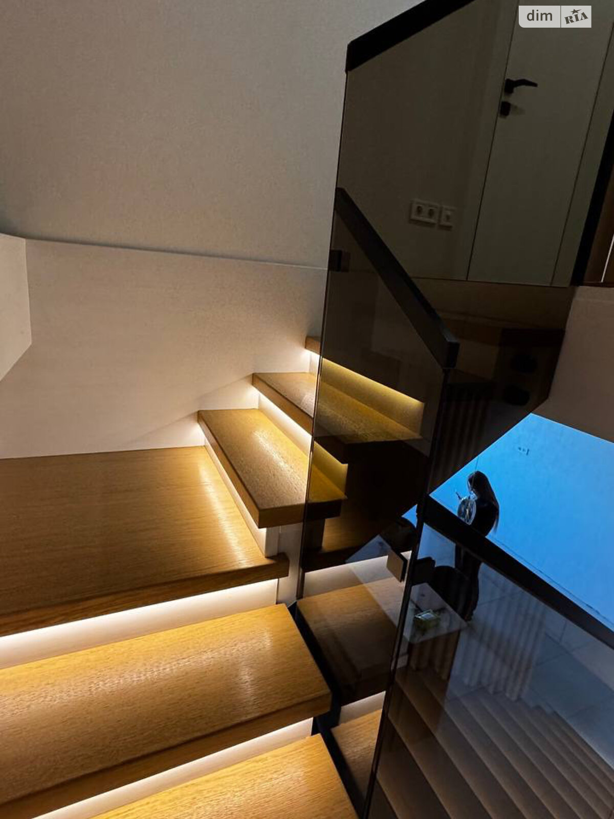 Продажа четырехкомнатной квартиры в Ирпене, на ул. Литературная 1В, район Ирпень фото 1