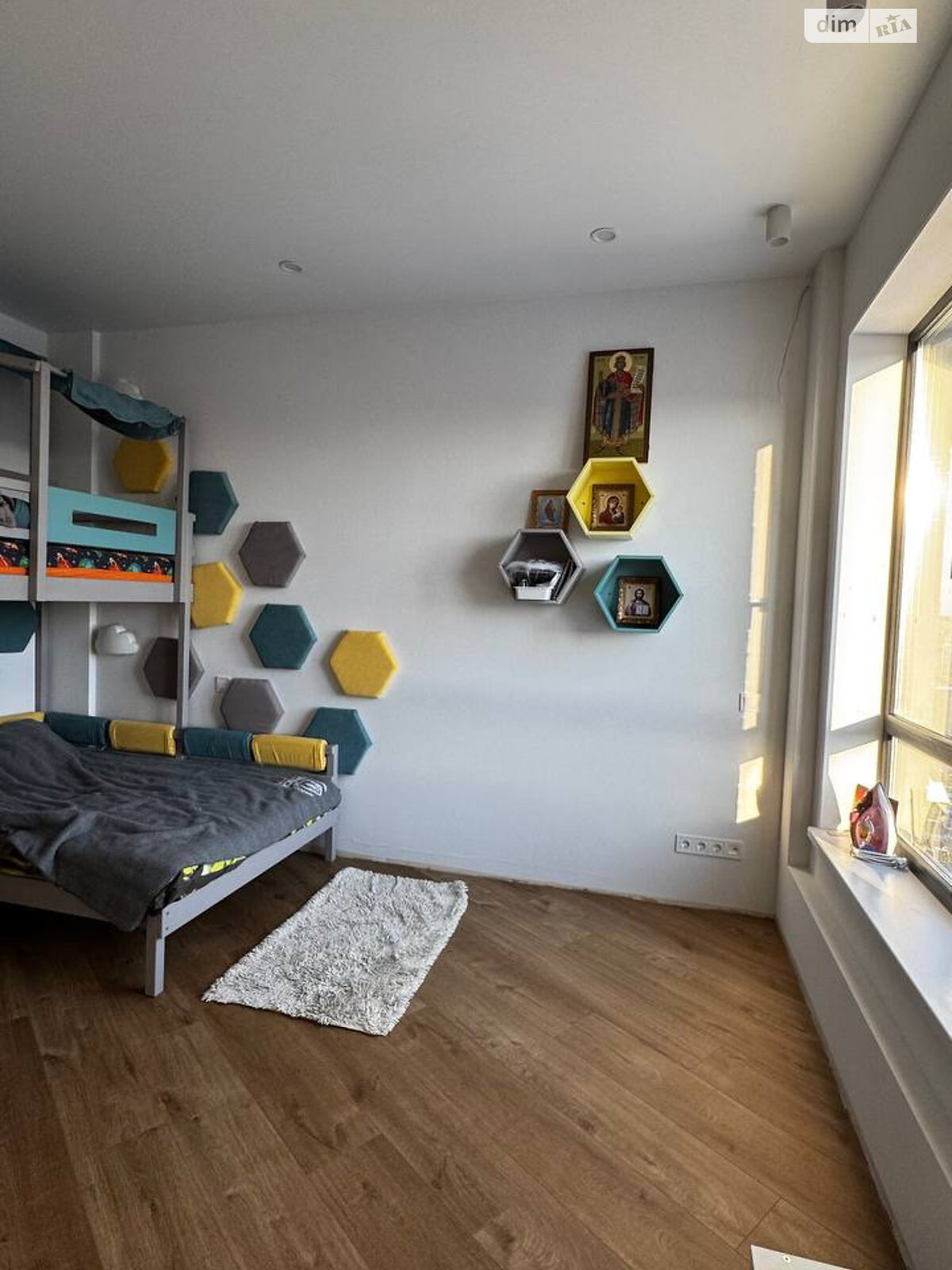 Продажа четырехкомнатной квартиры в Ирпене, на ул. Литературная 1В, район Ирпень фото 1