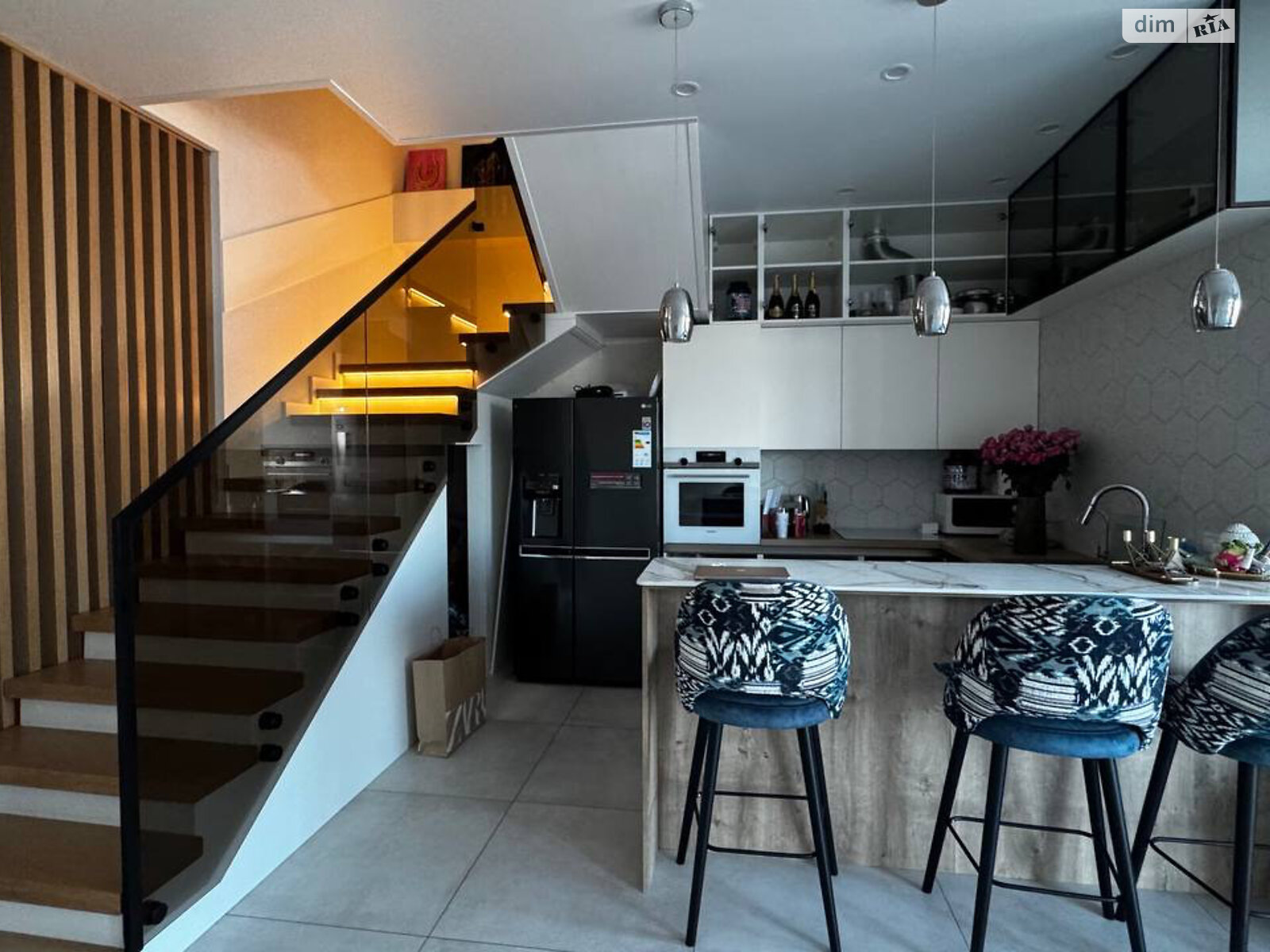 Продажа четырехкомнатной квартиры в Ирпене, на ул. Литературная 1В, район Ирпень фото 1