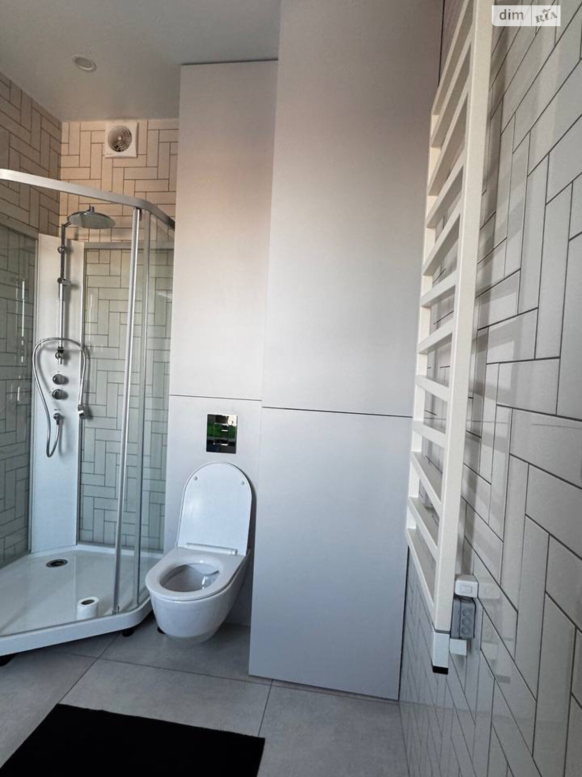 Продажа четырехкомнатной квартиры в Ирпене, на ул. Литературная 1В, район Ирпень фото 1