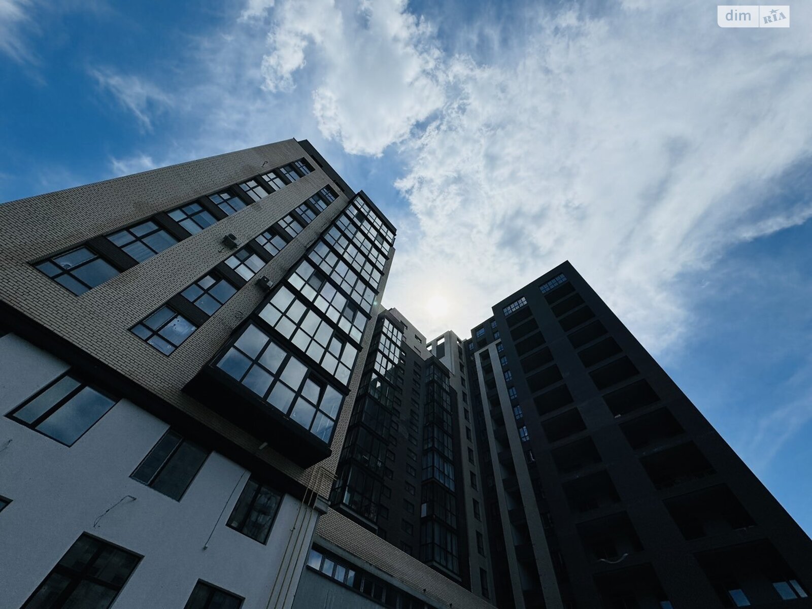 Продаж однокімнатної квартири в Ірпені, на вул. Матвія Донцова 24, район Ірпінь фото 1 Продаж однокімнатної квартири в Ірпені, на вул. Матвія Донцова 24, район Ірпінь фото 1
