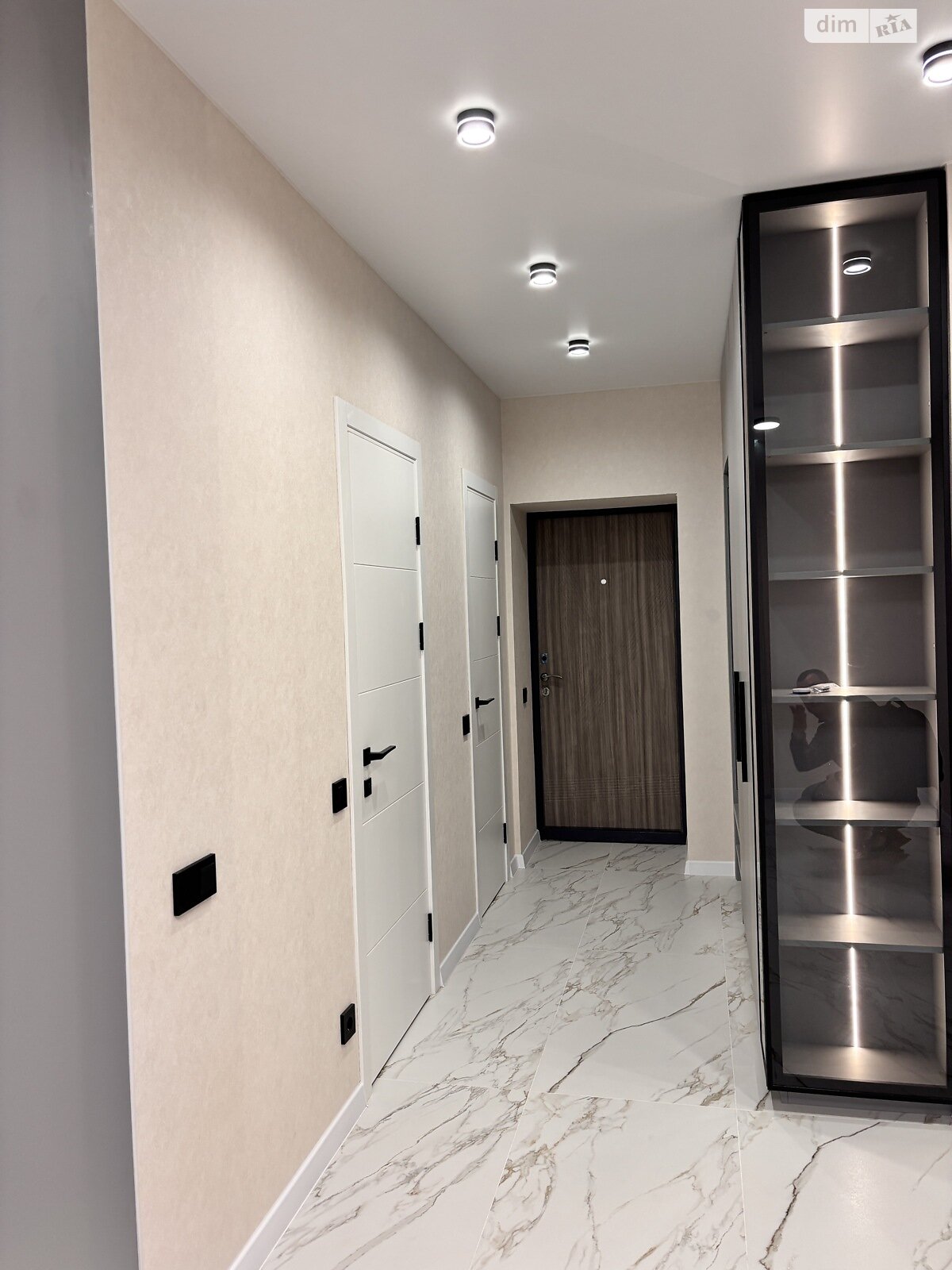 Продаж двокімнатної квартири в Ірпені, на вул. Матвія Донцова 24, район Ірпінь фото 1 Продаж двокімнатної квартири в Ірпені, на вул. Матвія Донцова 24, район Ірпінь фото 1