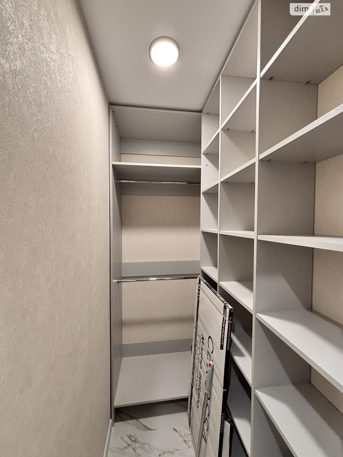 Продаж двокімнатної квартири в Ірпені, на вул. Матвія Донцова 24, район Ірпінь фото 1 Продаж двокімнатної квартири в Ірпені, на вул. Матвія Донцова 24, район Ірпінь фото 1