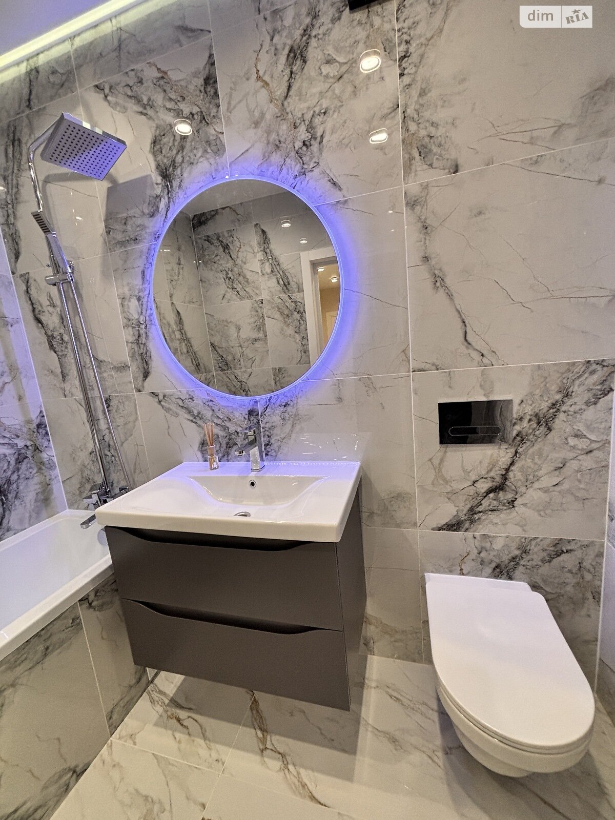 Продаж двокімнатної квартири в Ірпені, на вул. Матвія Донцова 24, район Ірпінь фото 1 Продаж двокімнатної квартири в Ірпені, на вул. Матвія Донцова 24, район Ірпінь фото 1