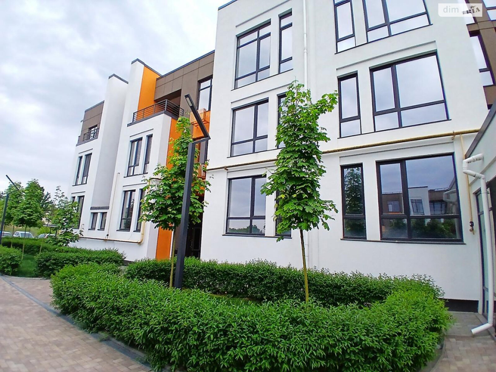 Продаж однокімнатної квартири в Ірпені, на вул. Наталії Околитенко 71, район Ірпінь фото 1