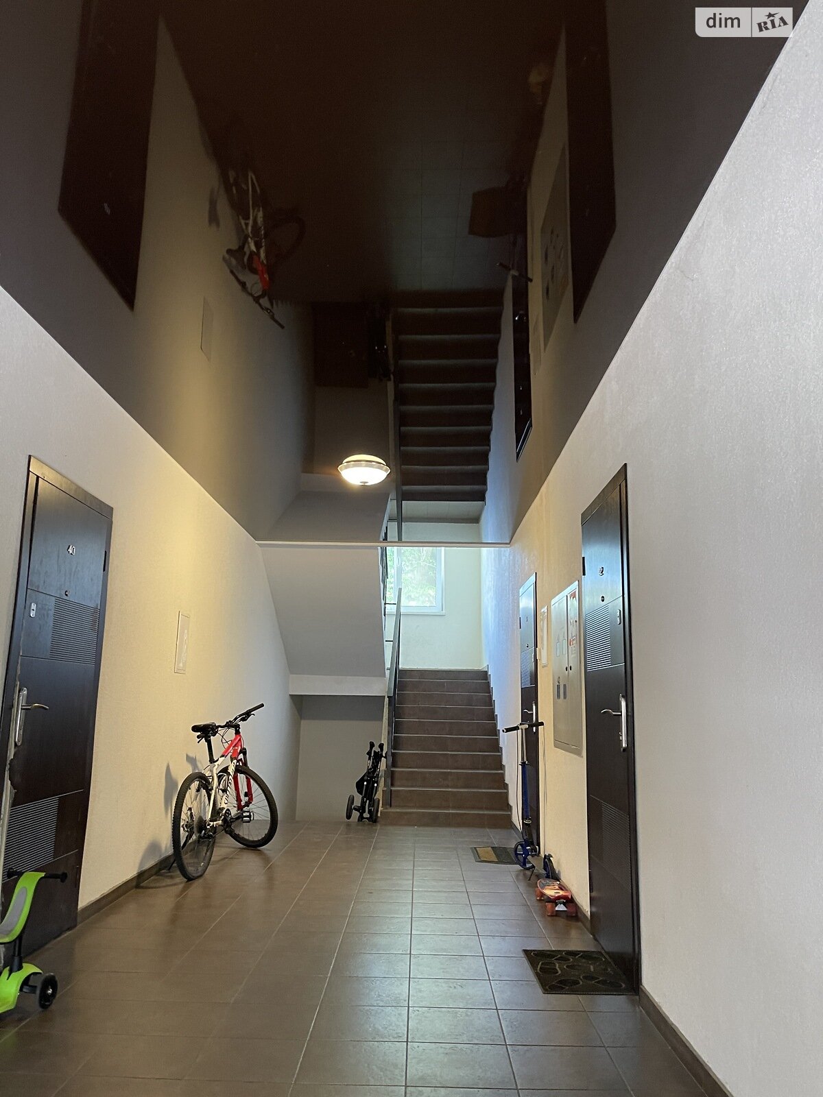 Продажа двухкомнатной квартиры в Ирпене, на ул. Николая Сингаевского 6А, район Ирпень фото 1