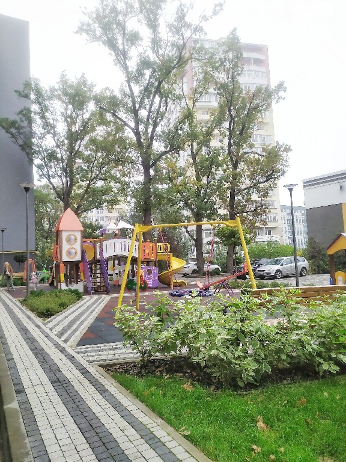 Продаж трикімнатної квартири в Ірпені, на вул. Миколи Сингаївського, район Ірпінь фото 1 Продаж трикімнатної квартири в Ірпені, на вул. Миколи Сингаївського, район Ірпінь фото 1