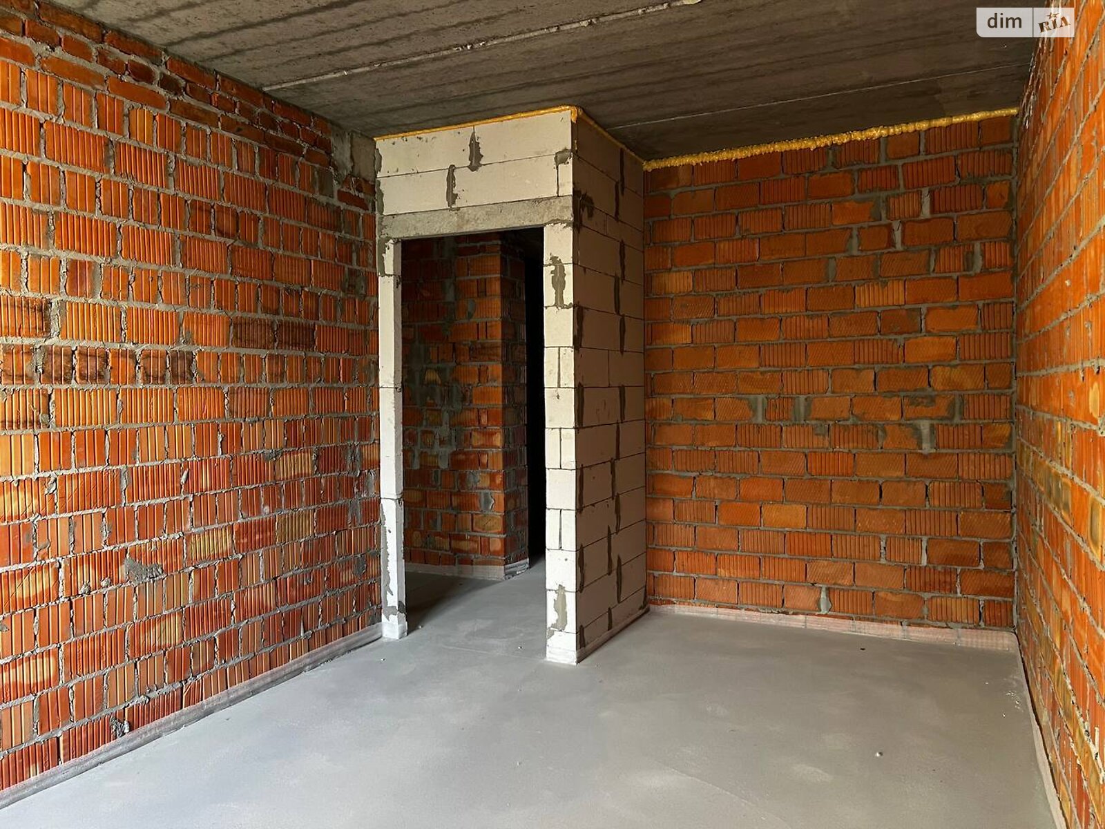 Продажа трехкомнатной квартиры в Ирпене, на ул. Ольги Кобылянской 1В/4, район Ирпень фото 1 Продажа трехкомнатной квартиры в Ирпене, на ул. Ольги Кобылянской 1В/4, район Ирпень фото 1