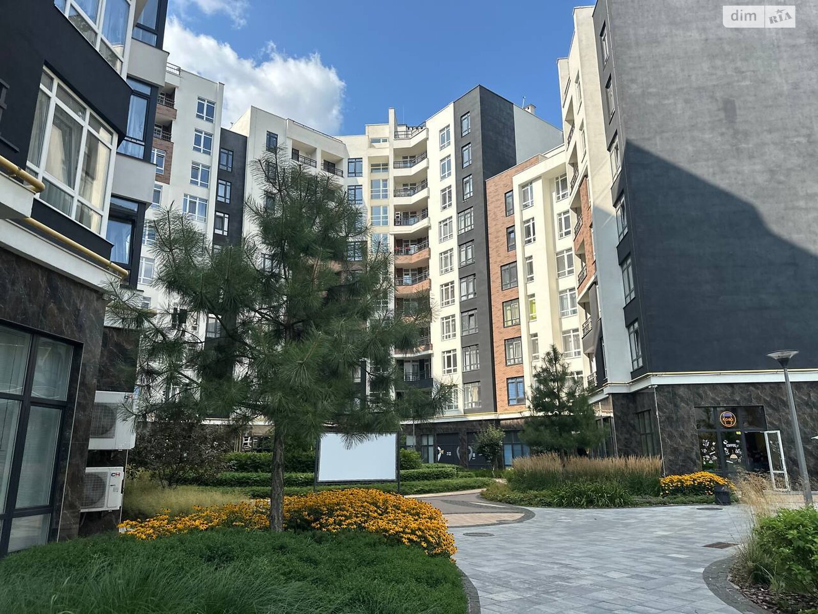 Продажа двухкомнатной квартиры в Ирпене, на ул. Ольги Кобылянской 1В/15, район Ирпень фото 1