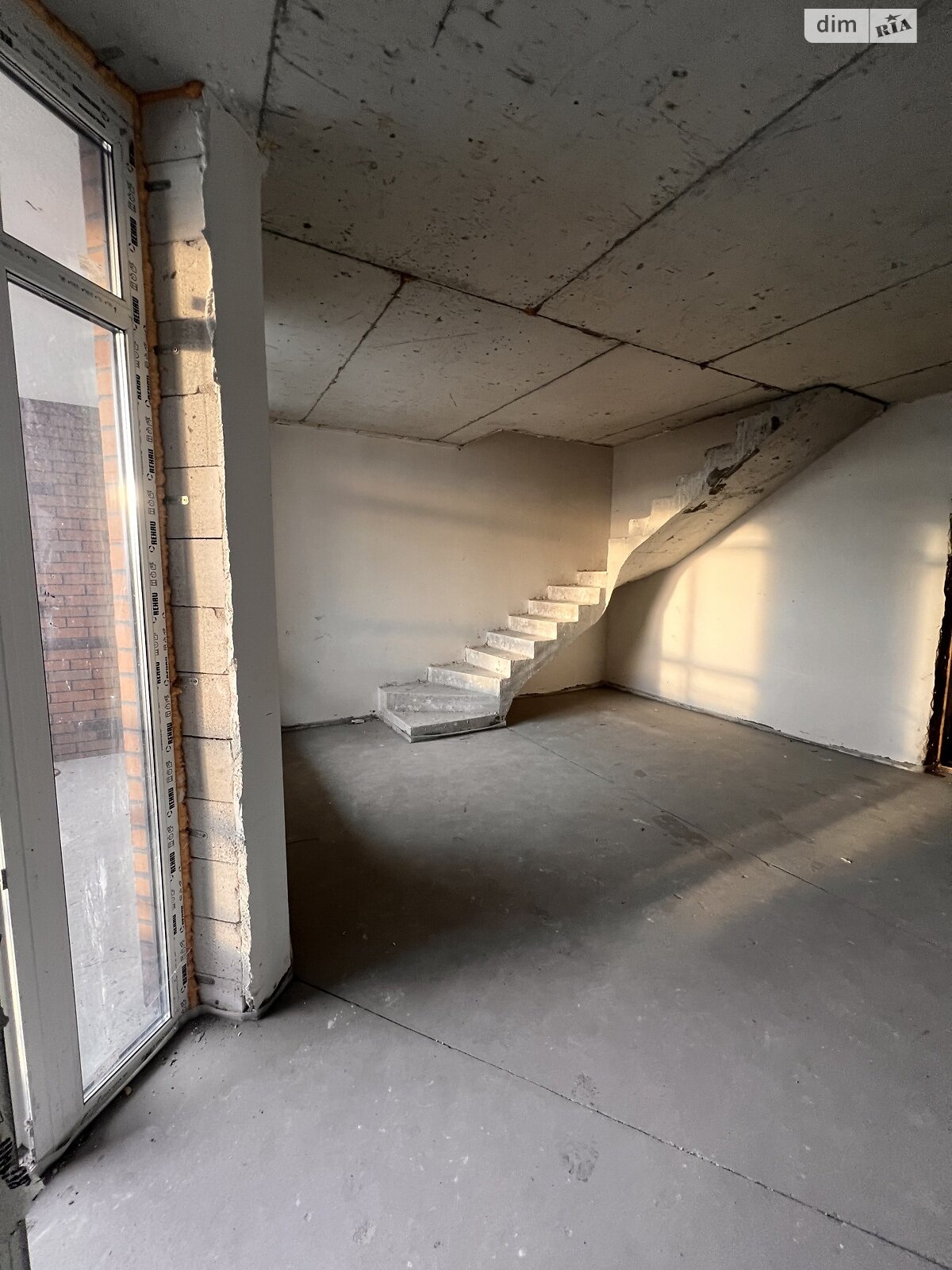 Продаж трикімнатної квартири в Ірпені, на вул. Ольги Кобилянської 1В/23, район Ірпінь фото 1 Продаж трикімнатної квартири в Ірпені, на вул. Ольги Кобилянської 1В/23, район Ірпінь фото 1