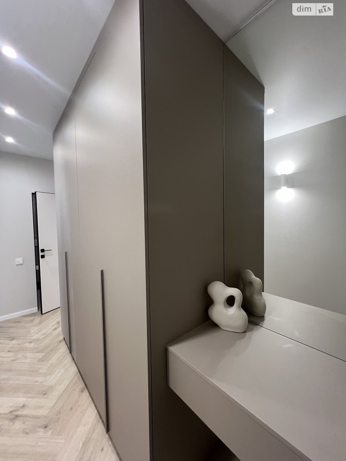 Продаж двокімнатної квартири в Ірпені, на вул. Павленка 56, кв. 127, район Ірпінь фото 1 Продаж двокімнатної квартири в Ірпені, на вул. Павленка 56, кв. 127, район Ірпінь фото 1
