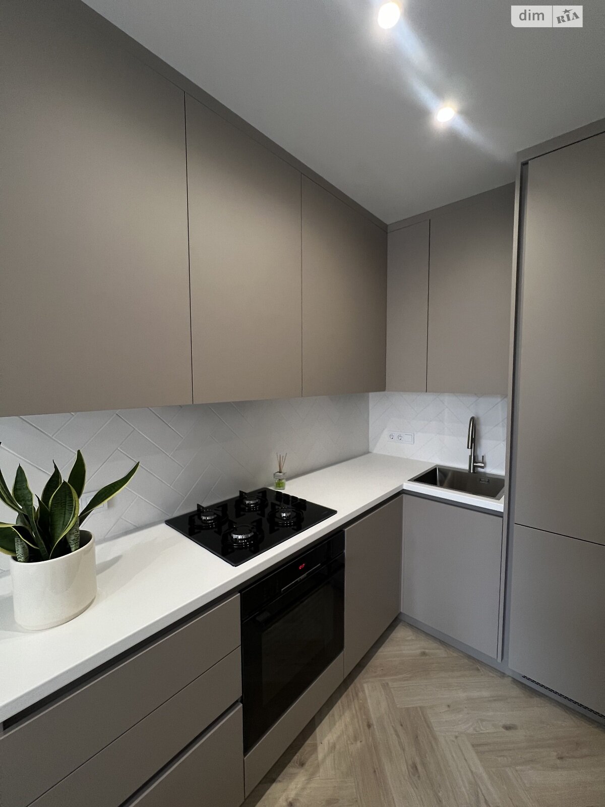 Продаж двокімнатної квартири в Ірпені, на вул. Павленка 56, кв. 127, район Ірпінь фото 1 Продаж двокімнатної квартири в Ірпені, на вул. Павленка 56, кв. 127, район Ірпінь фото 1