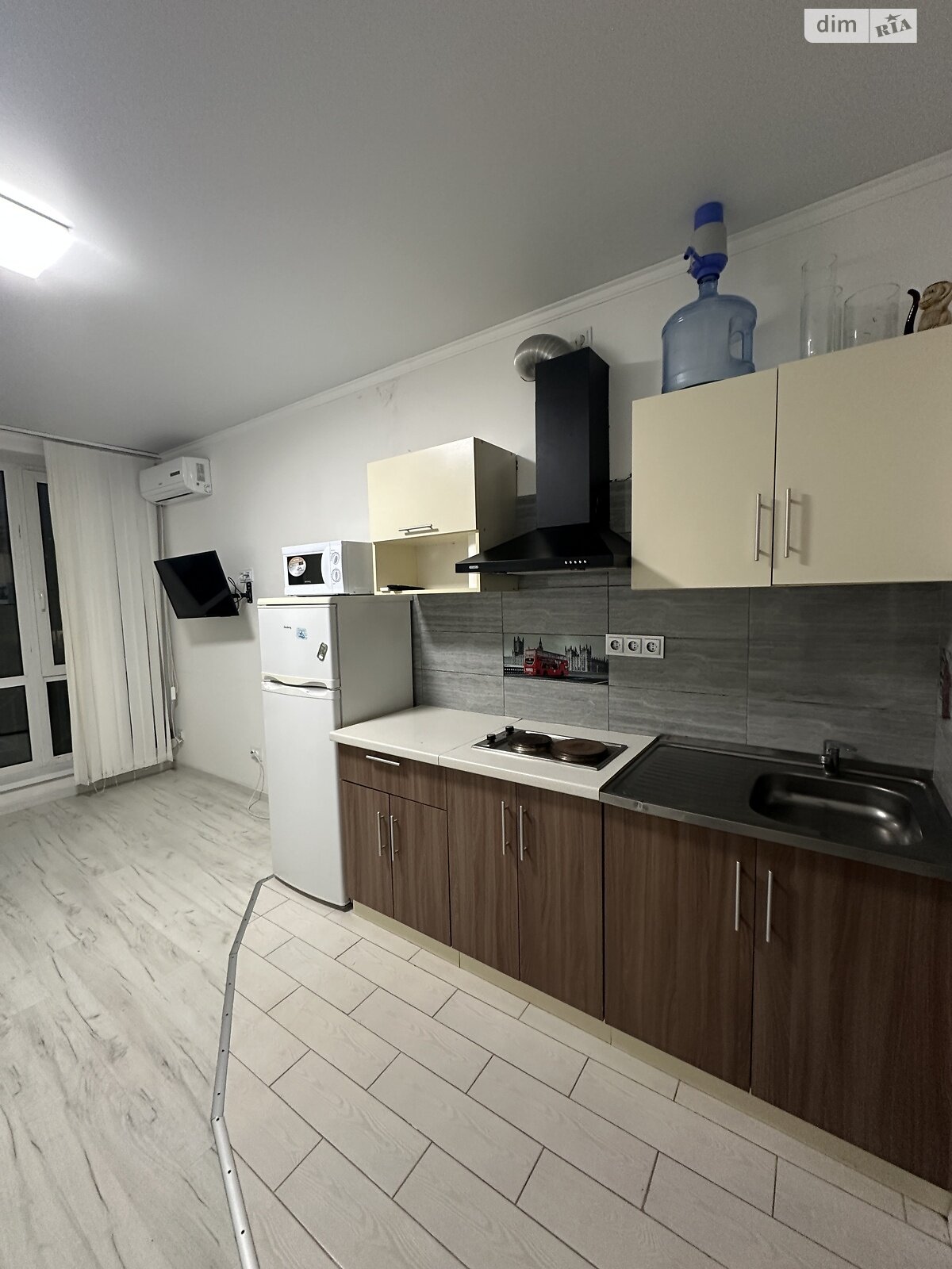 Продаж однокімнатної квартири в Ірпені, на вул. Джерельна 14, район Ірпінь фото 1 Продаж однокімнатної квартири в Ірпені, на вул. Джерельна 14, район Ірпінь фото 1