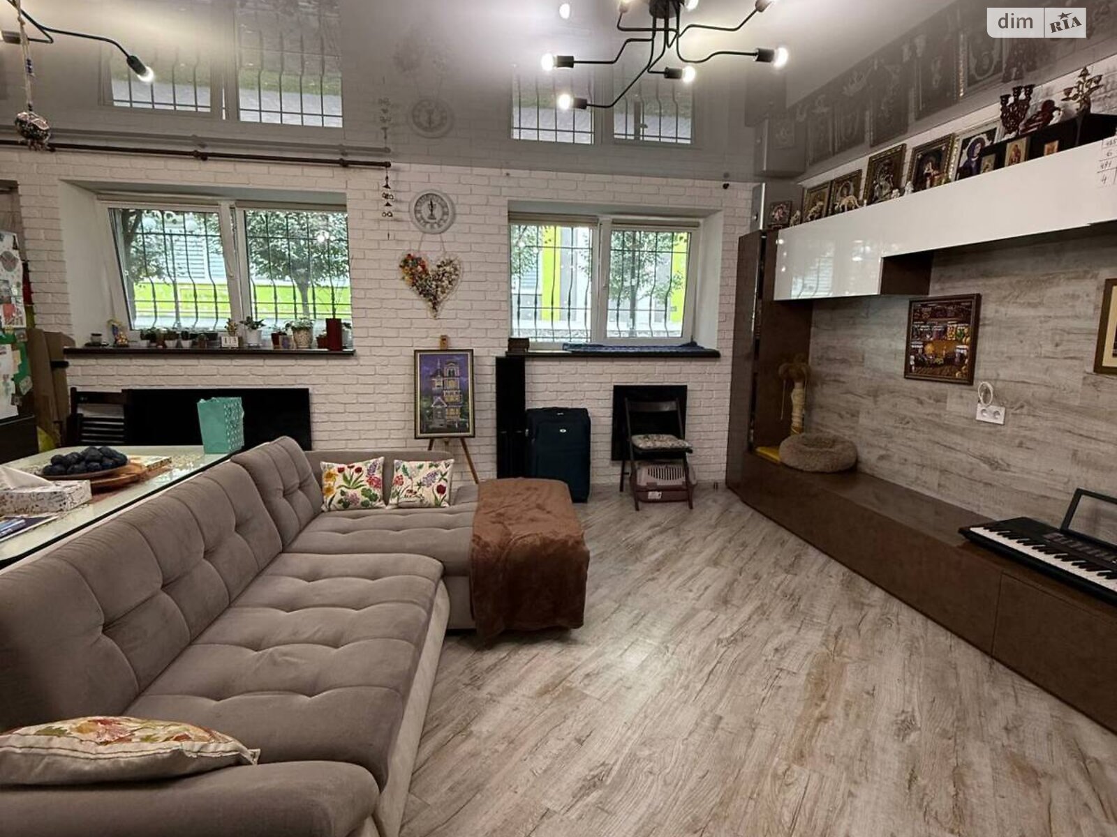 Продаж двокімнатної квартири в Ірпені, на вул. Джерельна, район Ірпінь фото 1 Продаж двокімнатної квартири в Ірпені, на вул. Джерельна, район Ірпінь фото 1