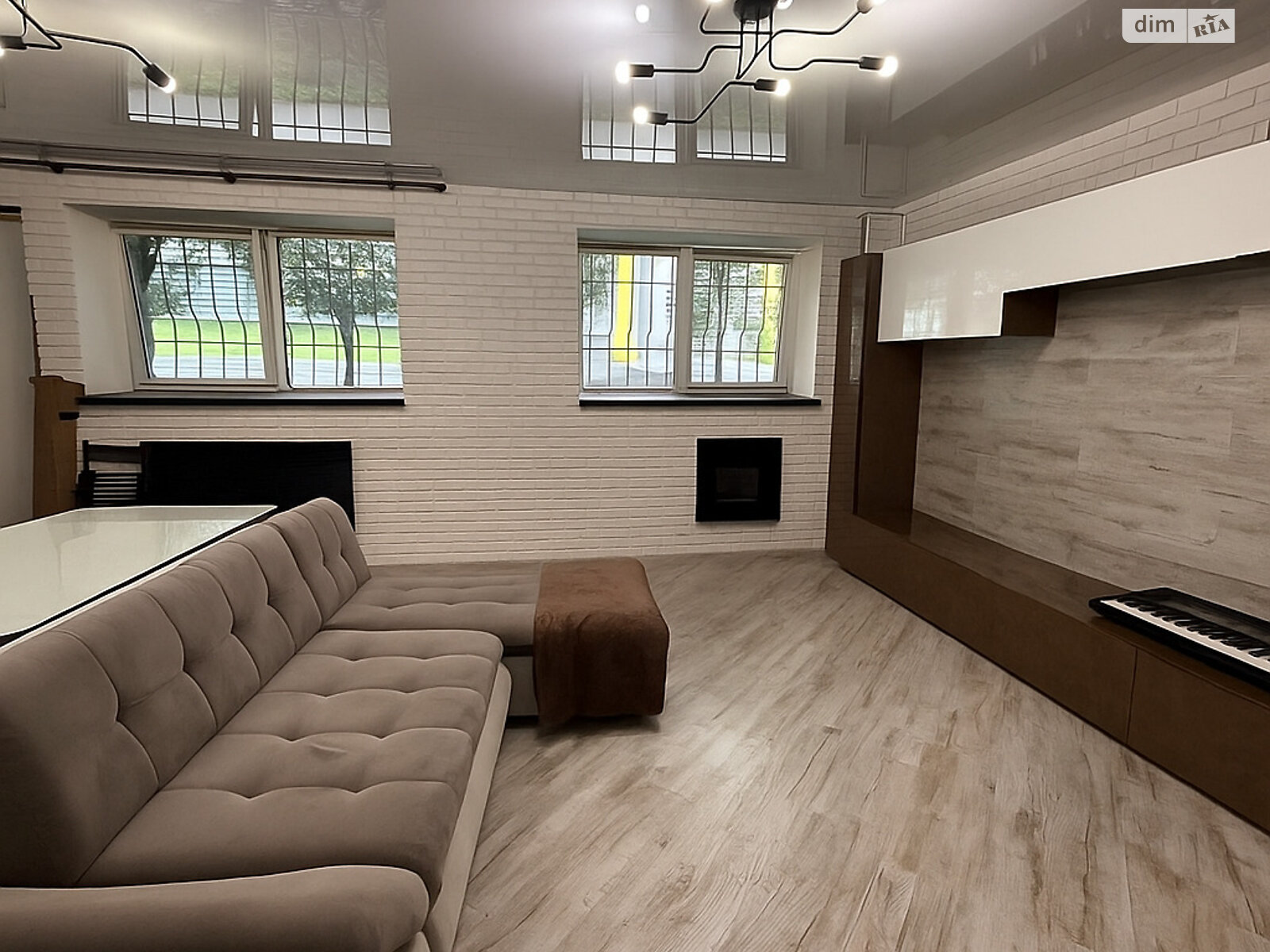 Продаж двокімнатної квартири в Ірпені, на вул. Джерельна, район Ірпінь фото 1 Продаж двокімнатної квартири в Ірпені, на вул. Джерельна, район Ірпінь фото 1