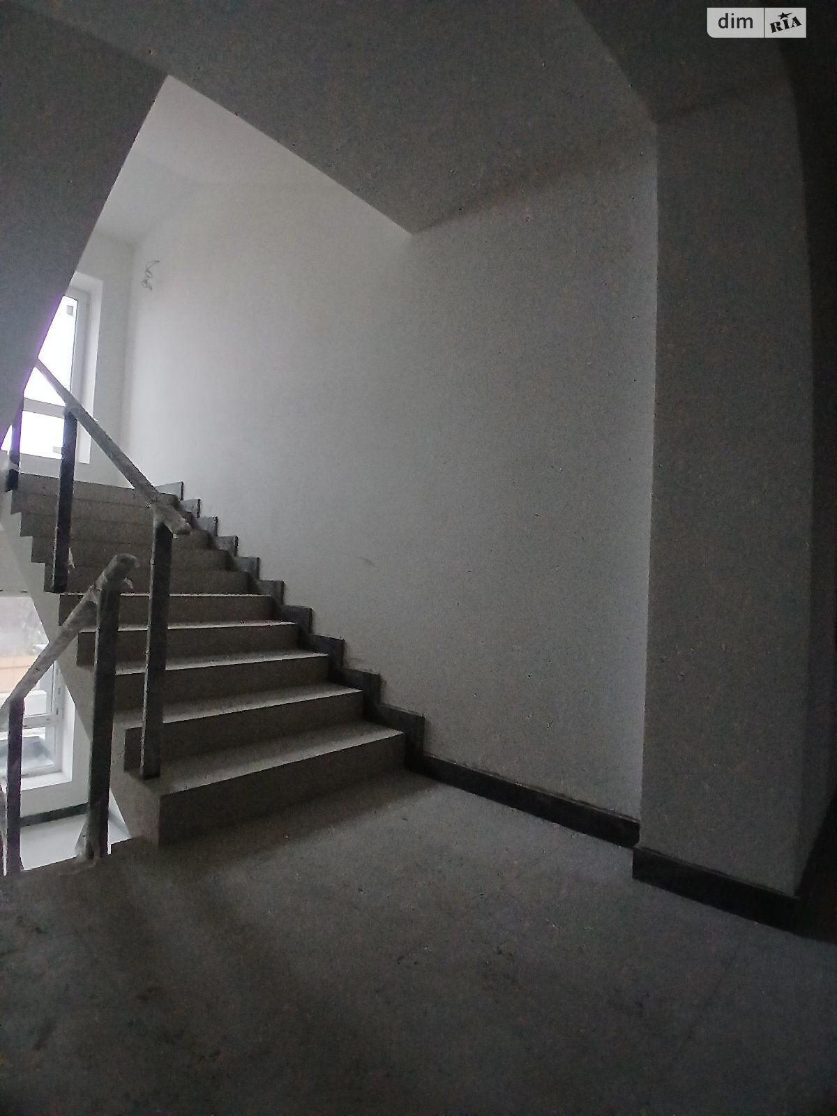 Продаж двокімнатної квартири в Ірпені, на вул. Троїцька 13, кв. 15, район Ірпінь фото 1 Продаж двокімнатної квартири в Ірпені, на вул. Троїцька 13, кв. 15, район Ірпінь фото 1