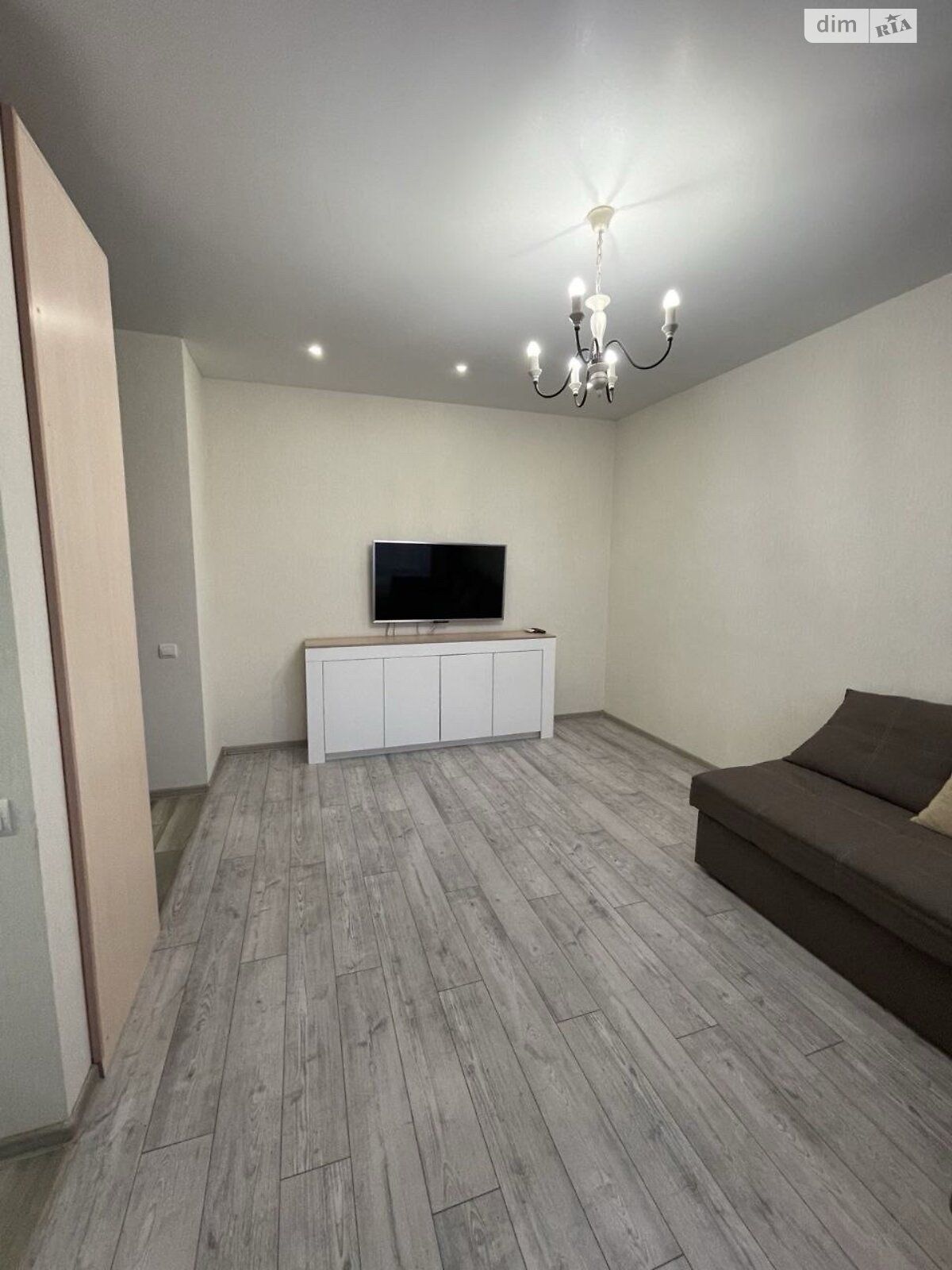 Продаж однокімнатної квартири в Ірпені, на вул. Українська 83Б, район Ірпінь фото 1