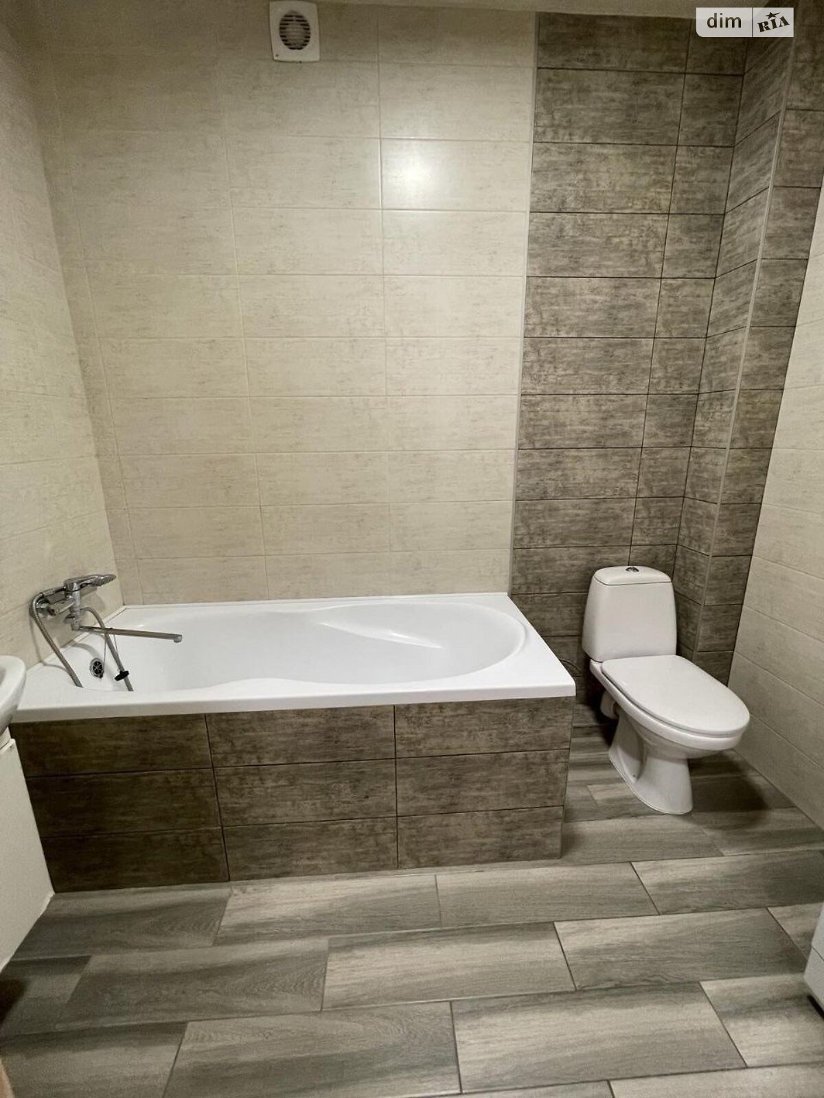 Продаж однокімнатної квартири в Ірпені, на вул. Українська 83Б, район Ірпінь фото 1