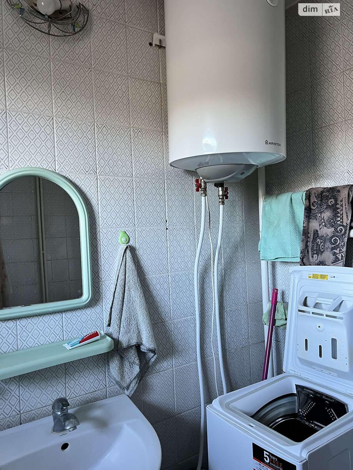 Продажа трехкомнатной квартиры в Ирпене, на ул. Украинская 82, кв. 33, район Ирпень фото 1 Продажа трехкомнатной квартиры в Ирпене, на ул. Украинская 82, кв. 33, район Ирпень фото 1