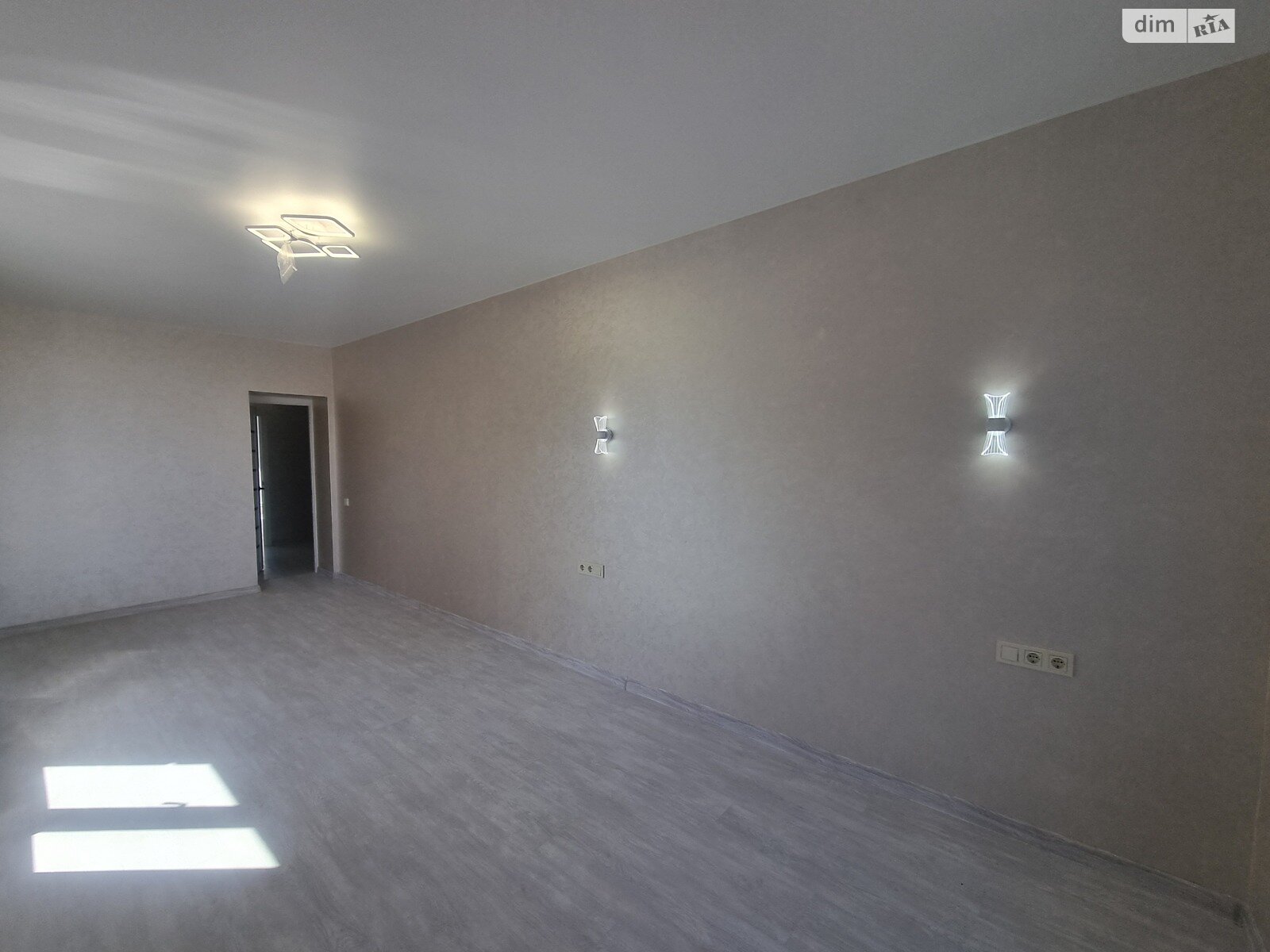 Продаж двокімнатної квартири в Ірпені, на 2-й пров. Український 24, район Ірпінь фото 1 Продаж двокімнатної квартири в Ірпені, на 2-й пров. Український 24, район Ірпінь фото 1